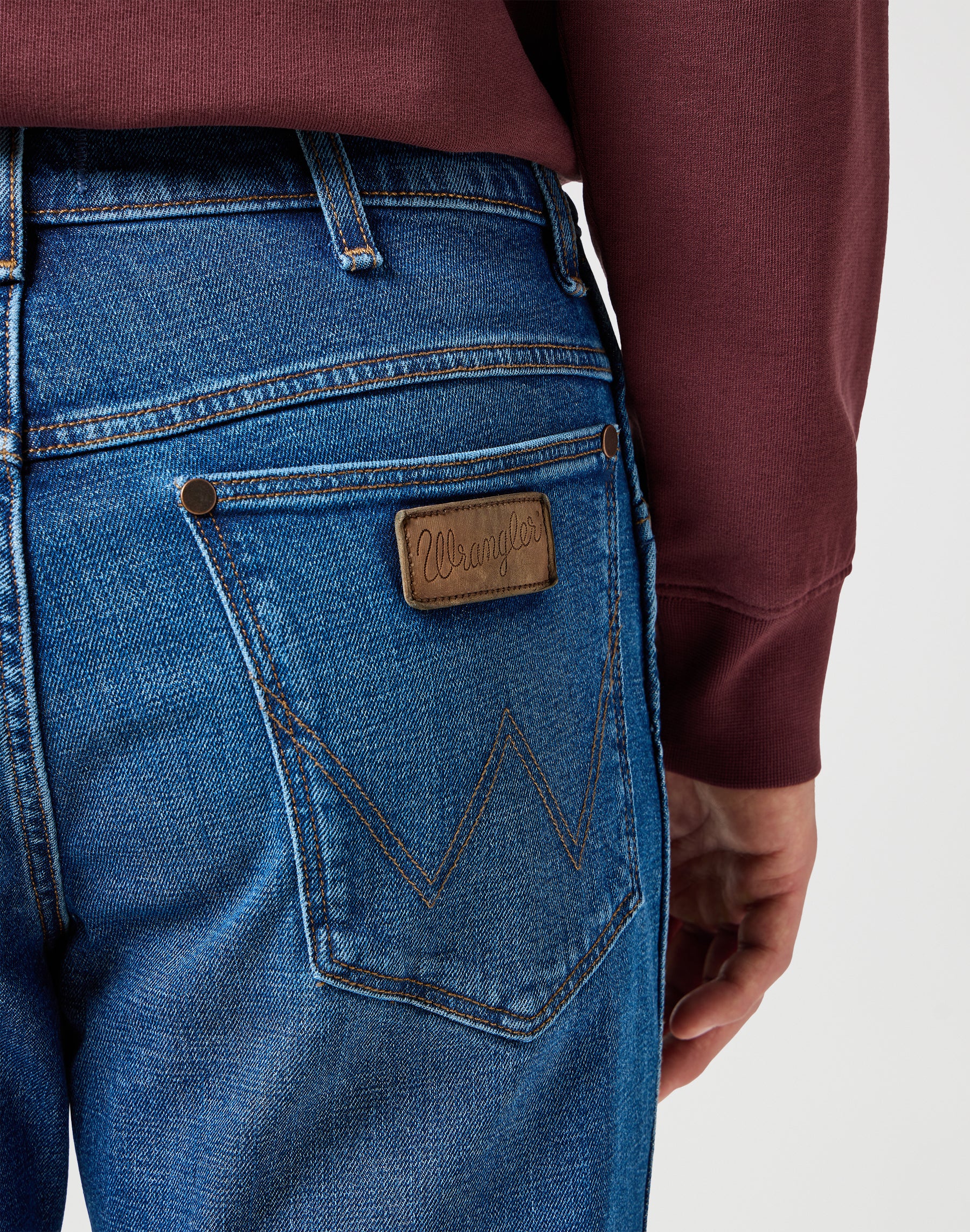 River in Sundown Blue Jeans Wrangler
