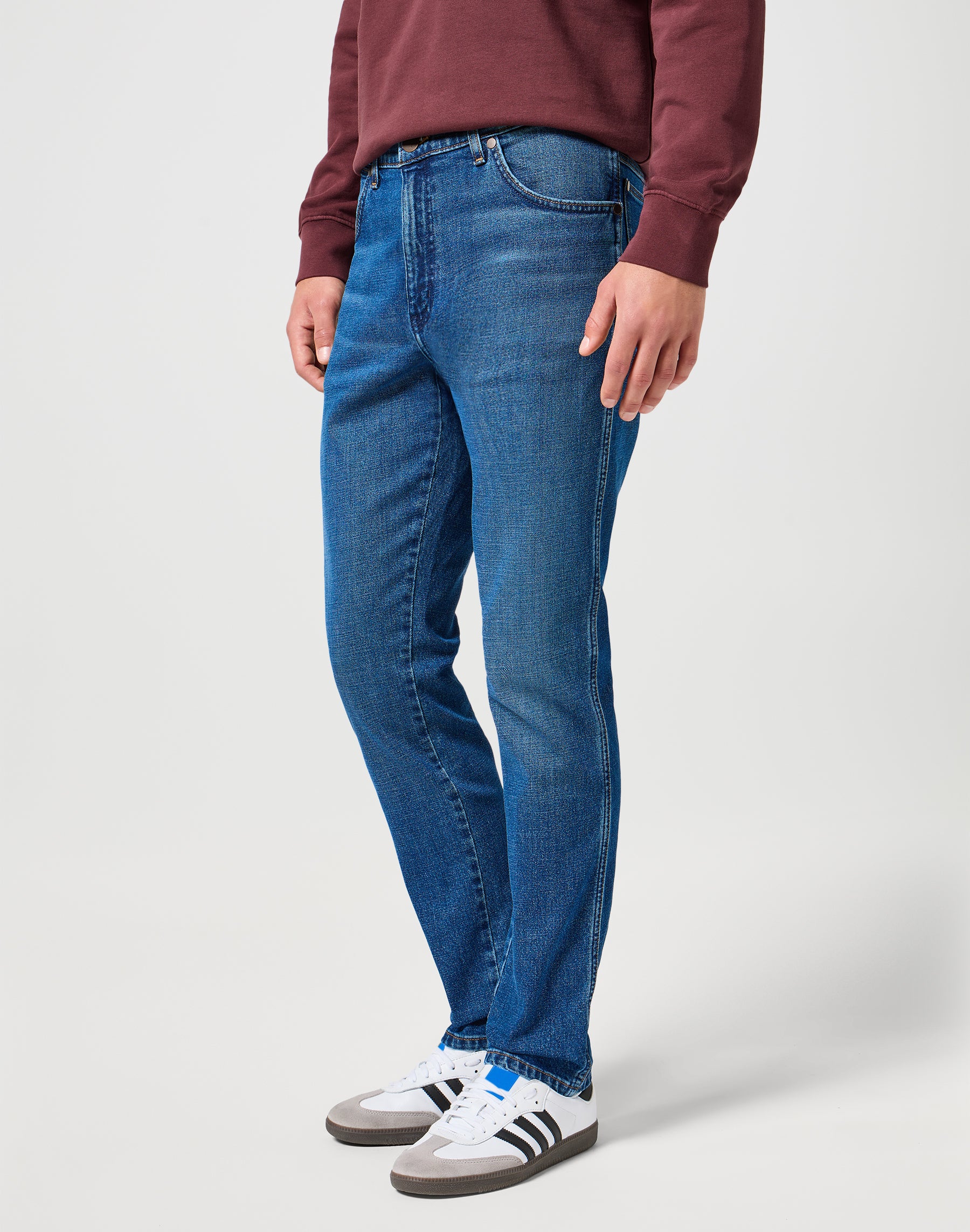 River in Sundown Blue Jeans Wrangler