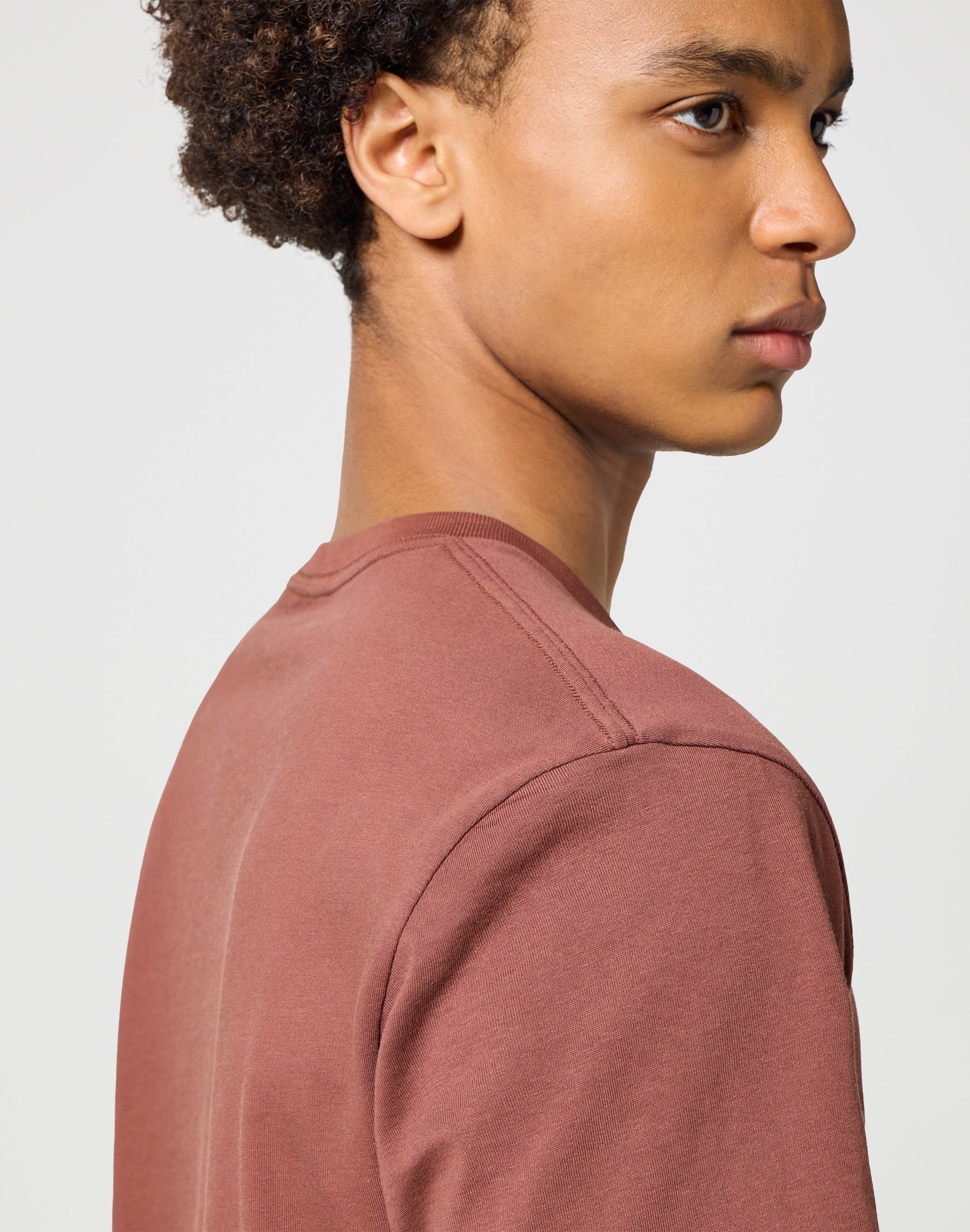 Graphic Tee in Root Beer T-Shirts Wrangler