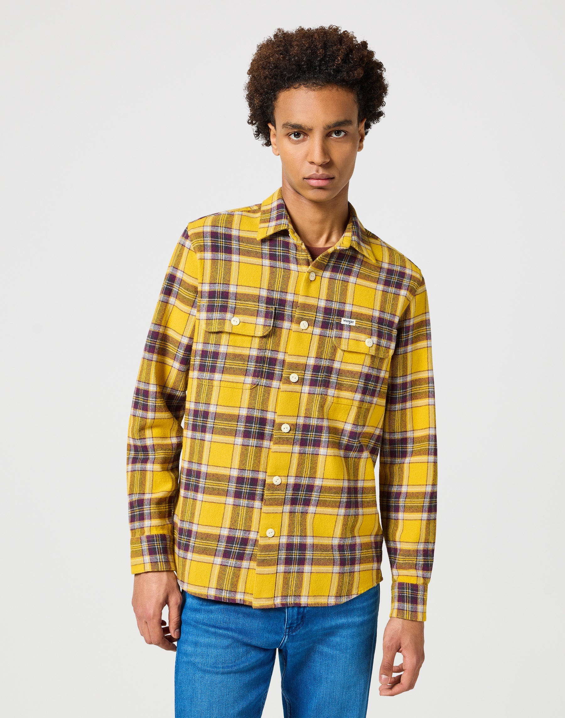 Two Pocket Shirt in Yellow Shirts Wrangler