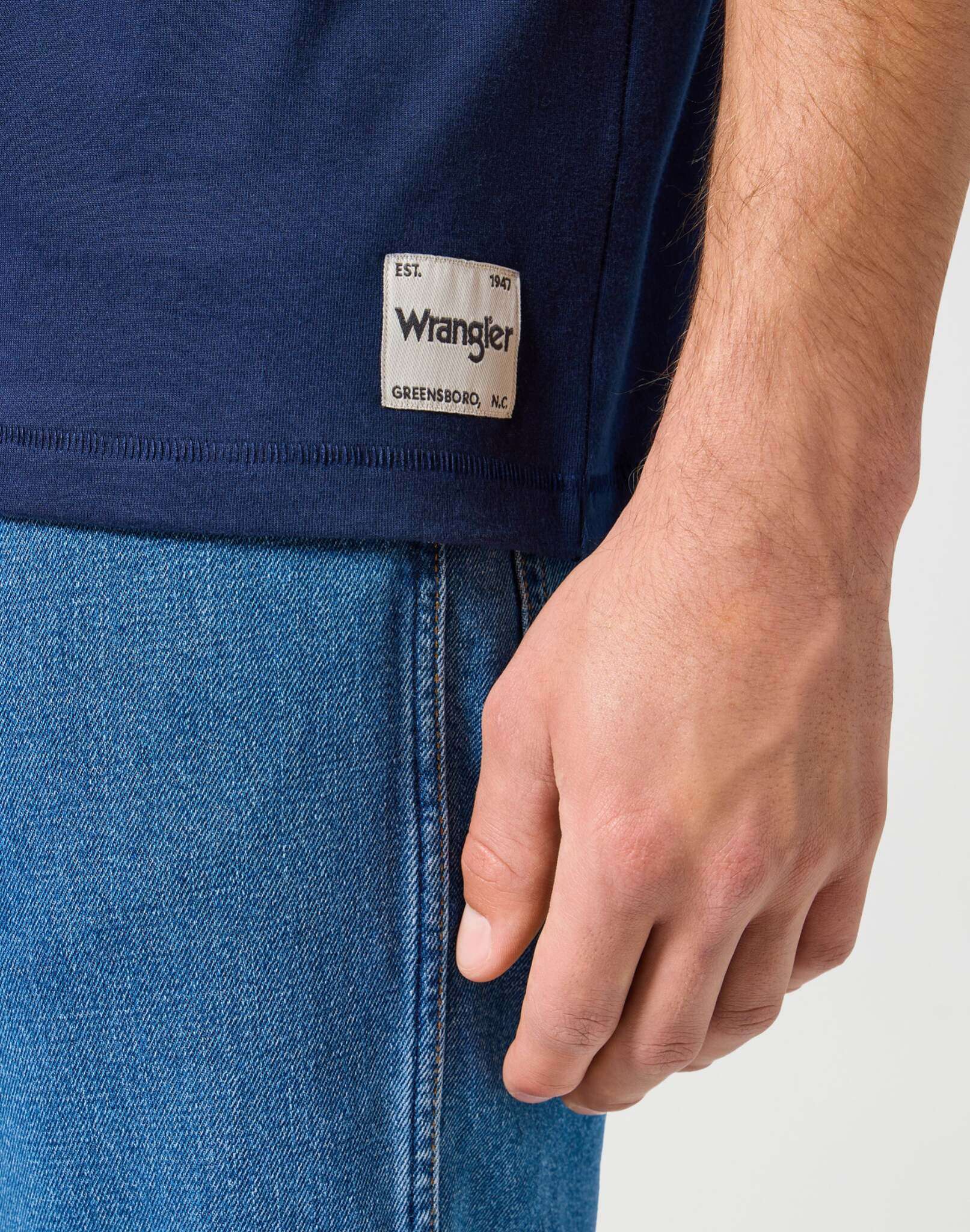 Shortleeves Solid Tee in Navy T-Shirts Wrangler