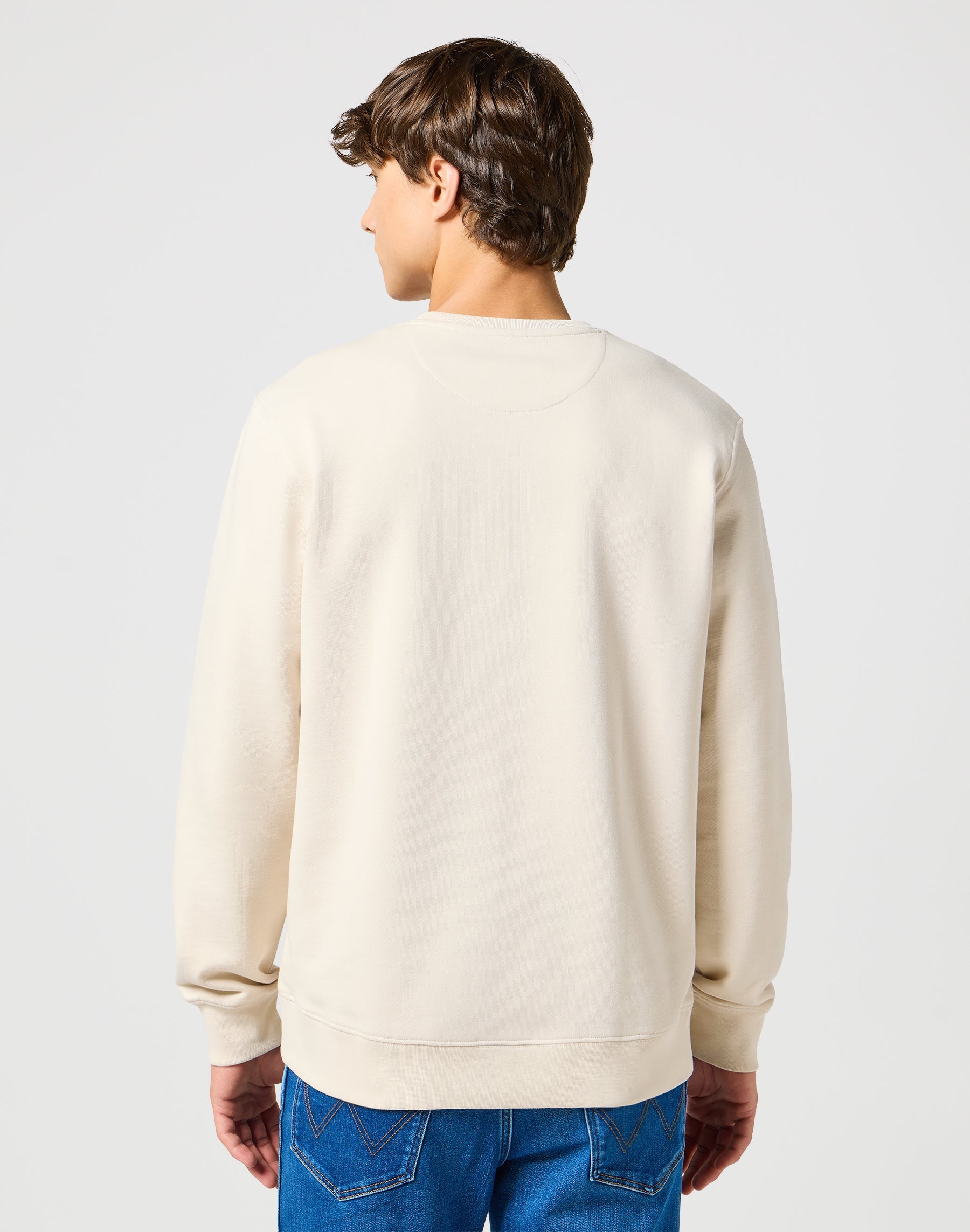 Crewneck Sweatshirt in Vintage White Sweatshirts Wrangler