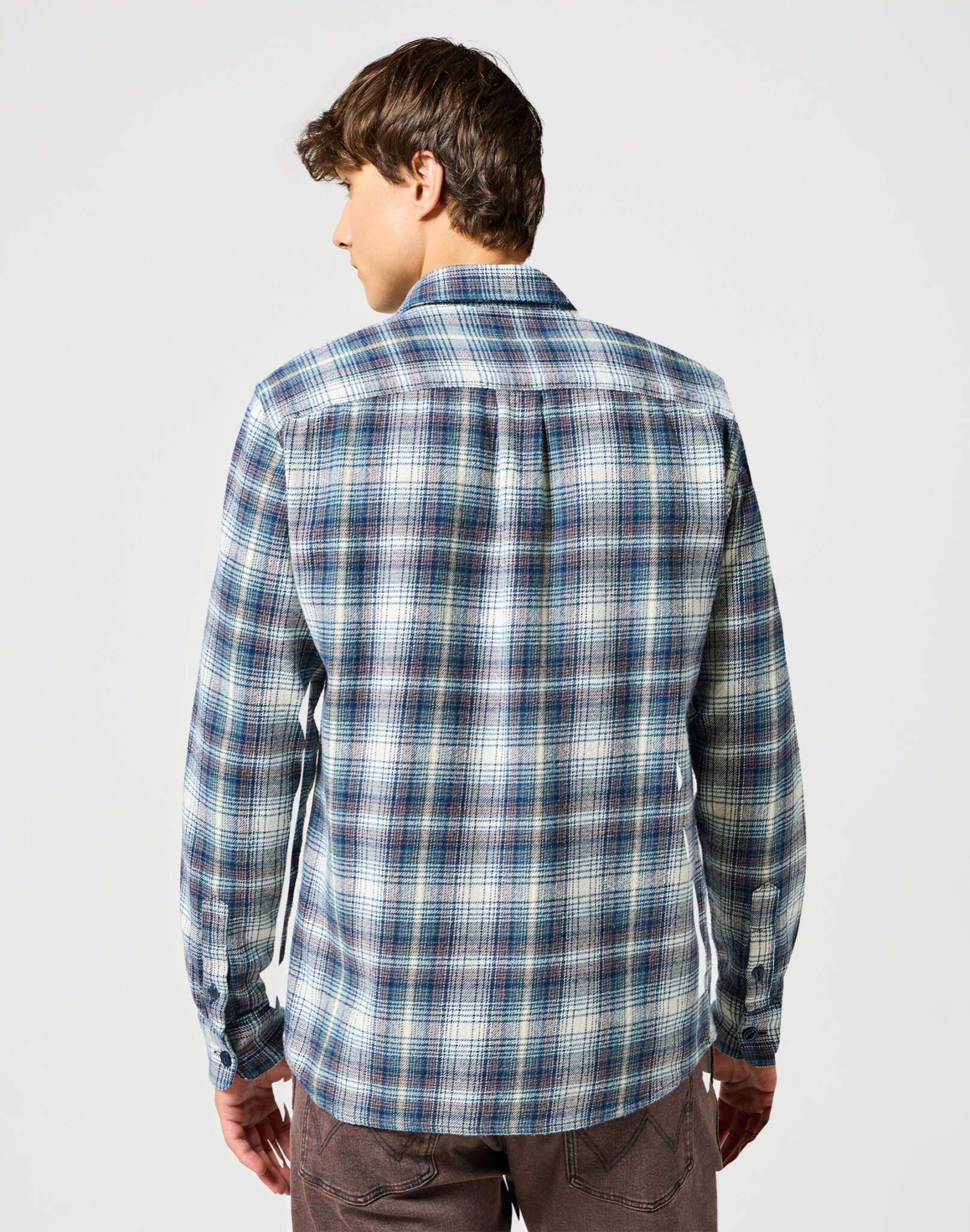 Two Pocket Shirt in Blue Grey Shirts Wrangler