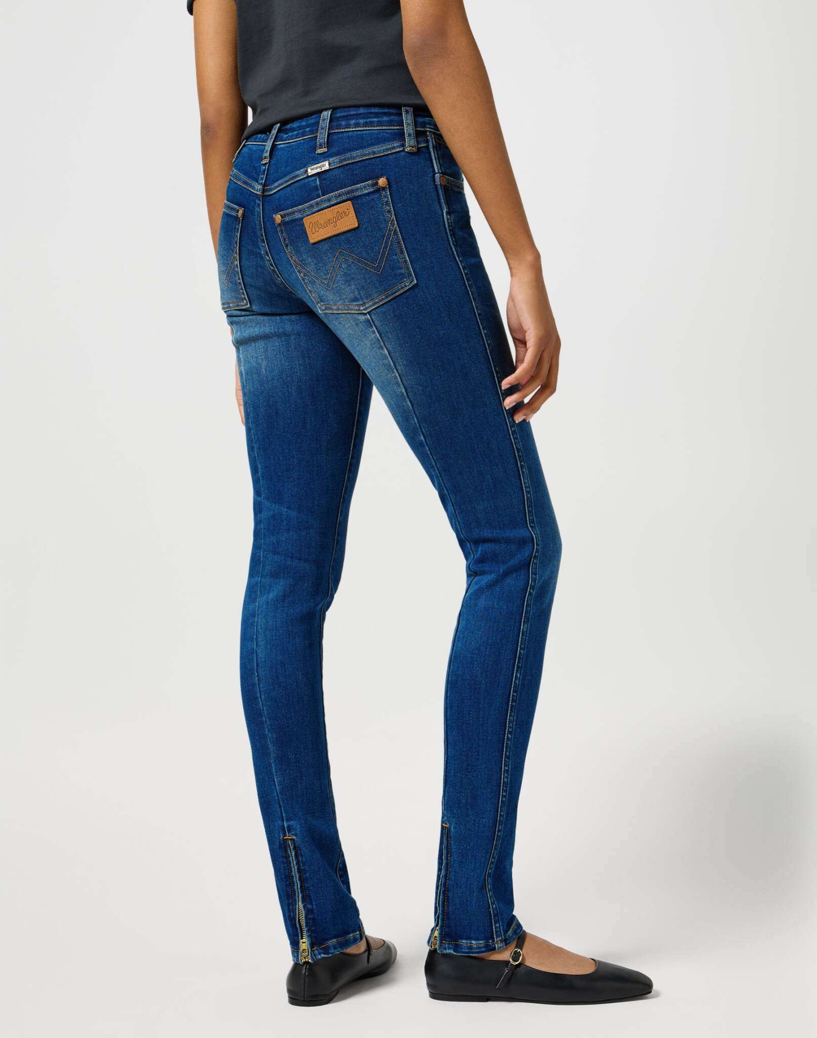 Spat Jean in Howdy Honey Jeans Wrangler