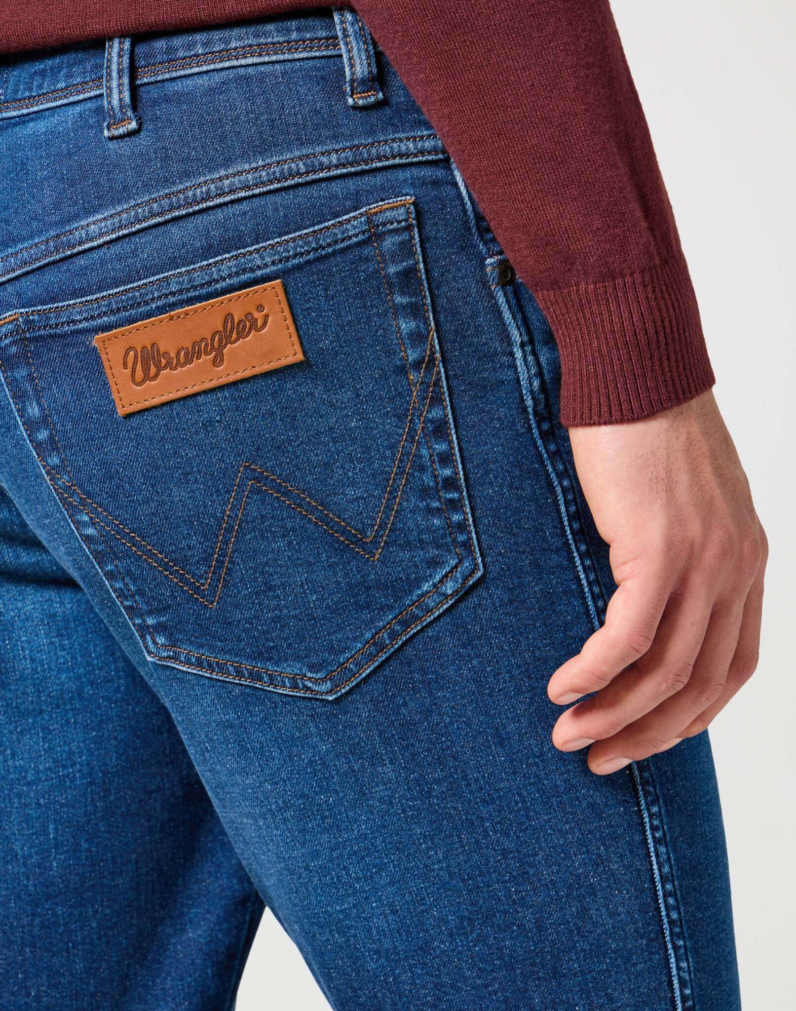 Texas Slim in Dark Trails Jeans Wrangler