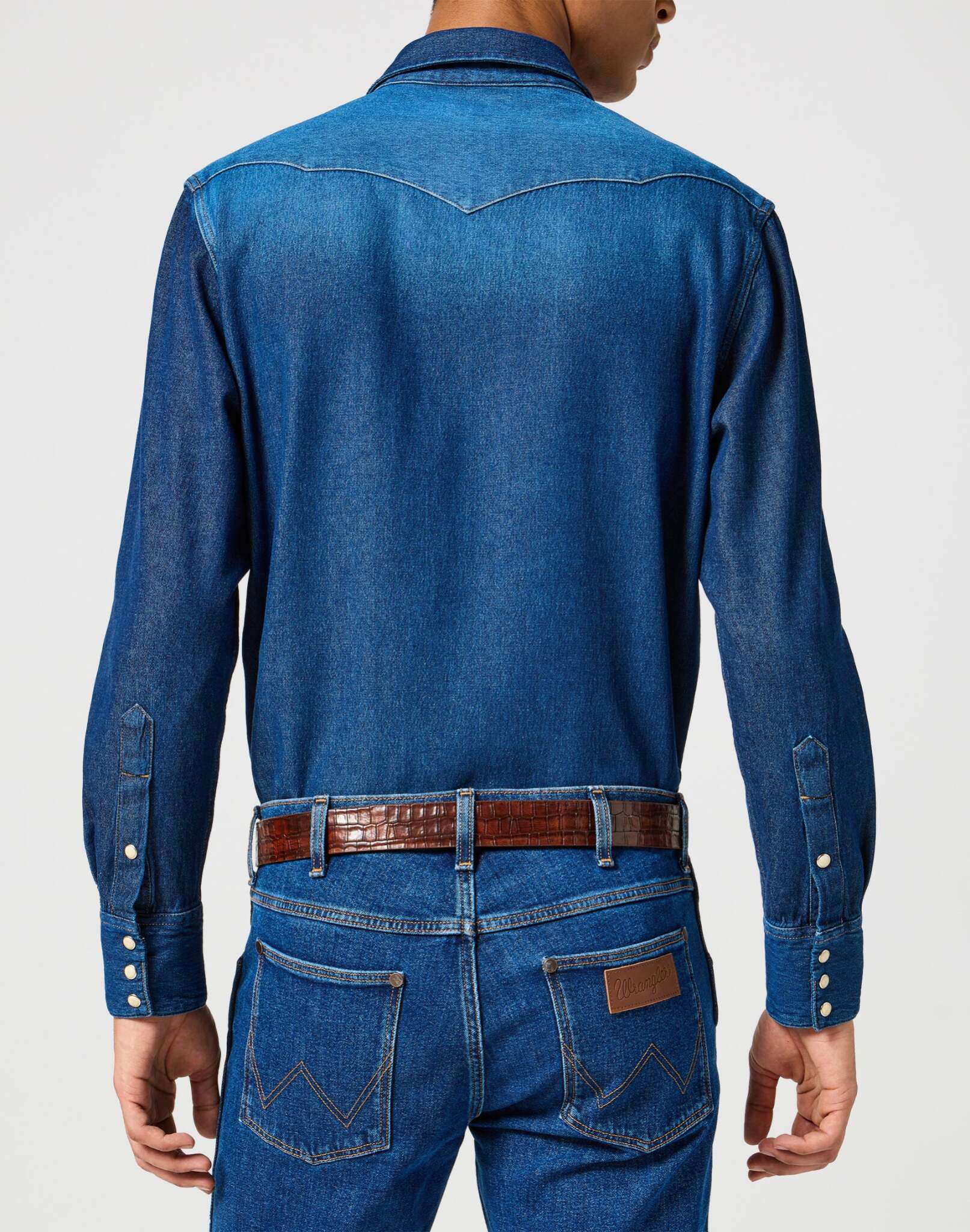 Easy Belt in Embossed Alligator Belt Wrangler