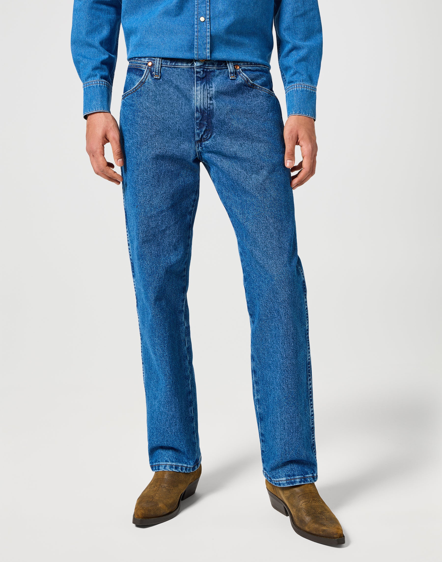 13MWZ in Stonewashed Jeans Wrangler
