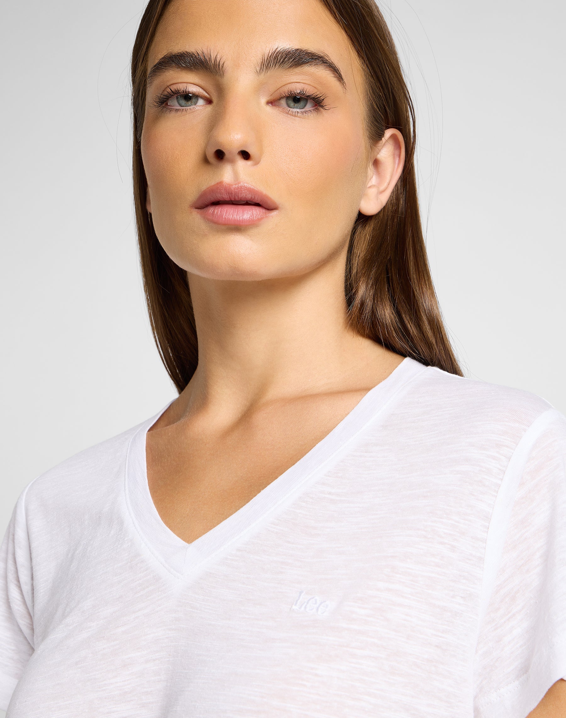 V Neck Tee in Bright White T-Shirts Lee