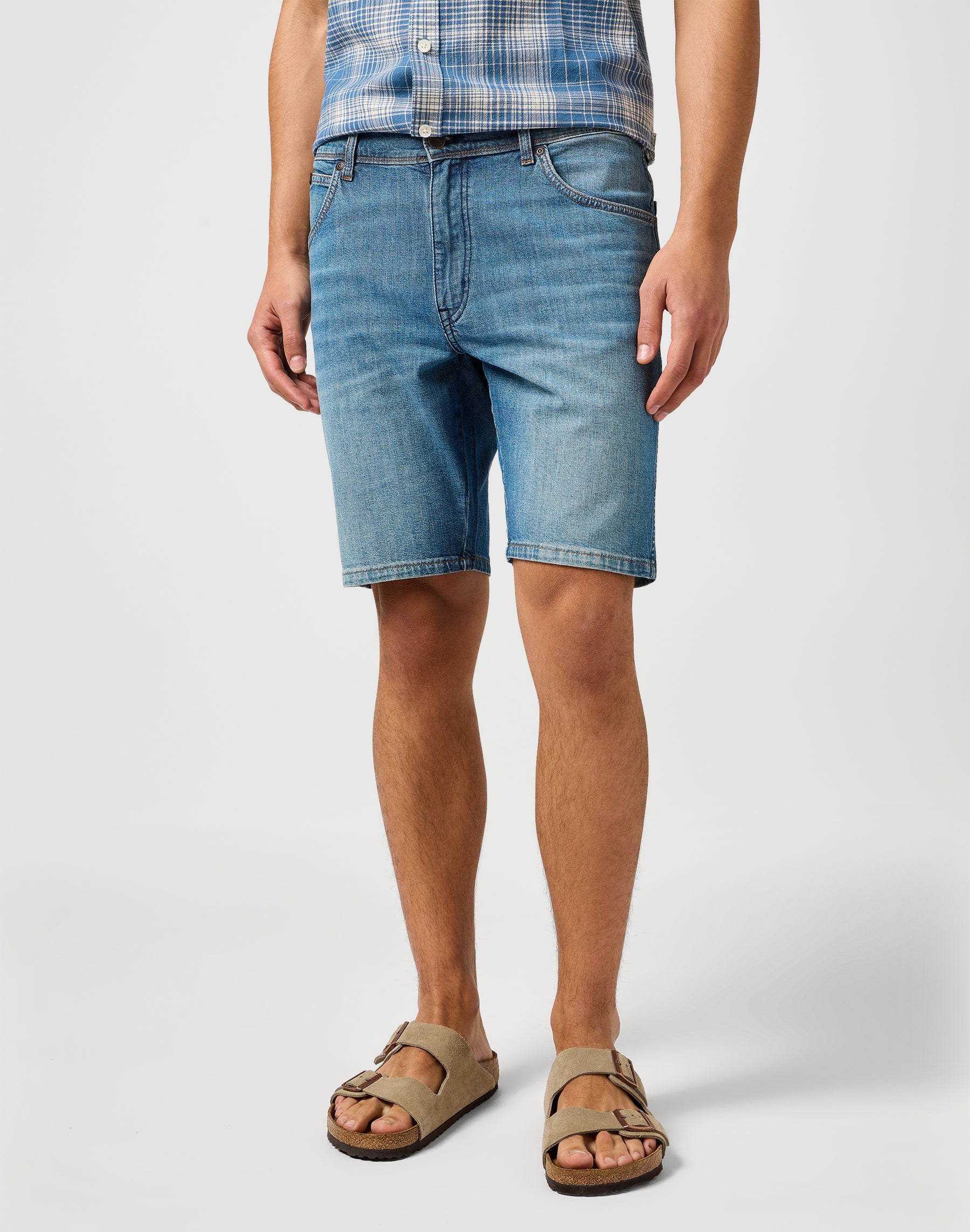 Texas Shorts in Ocean Surge denim shorts Wrangler