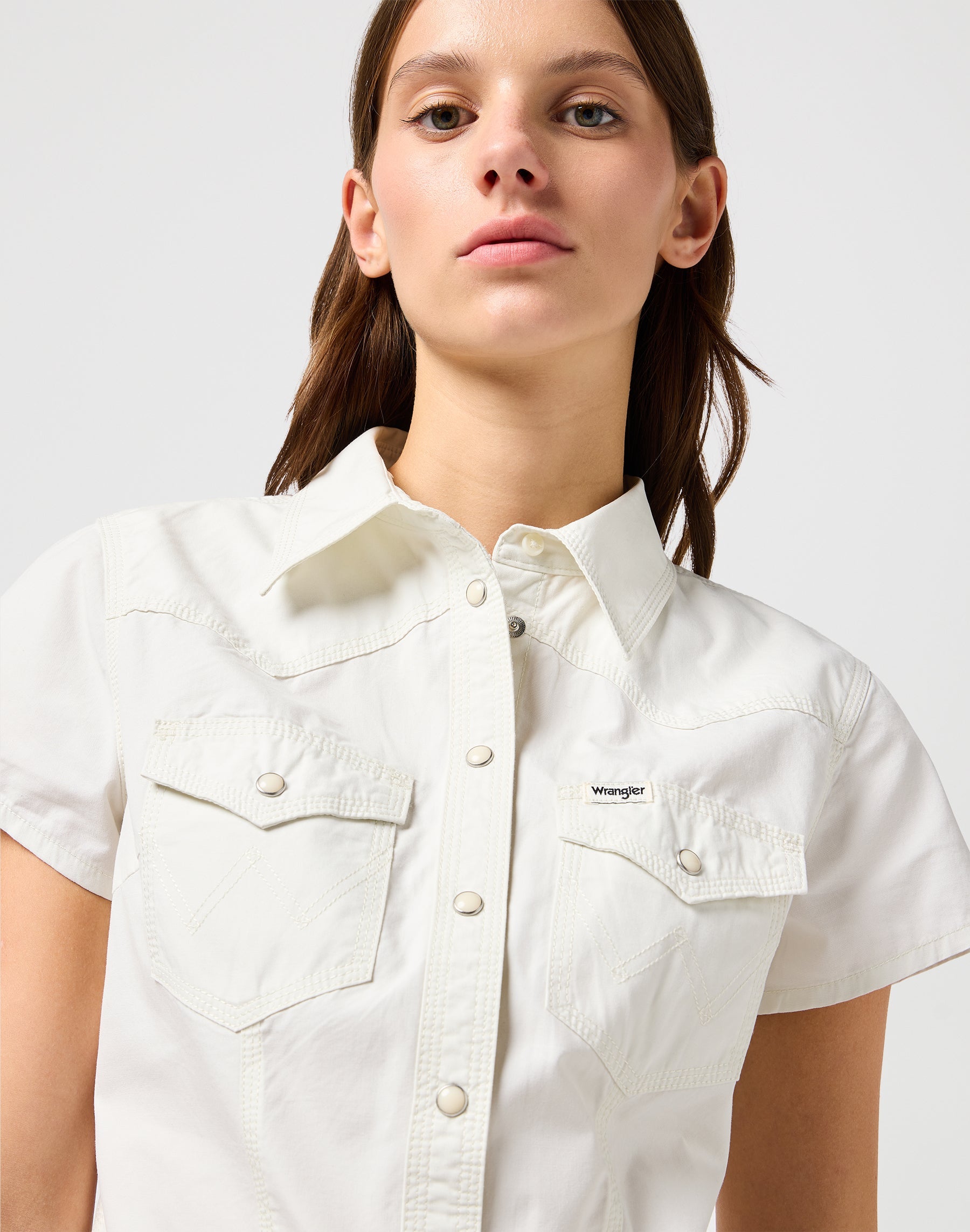 Shrunken Shirt in Vintage White Shirts Wrangler