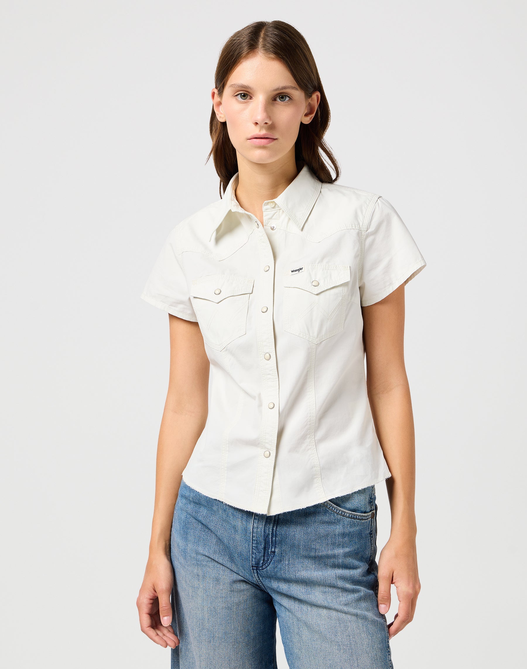 Shrunken Shirt in Vintage White Shirts Wrangler