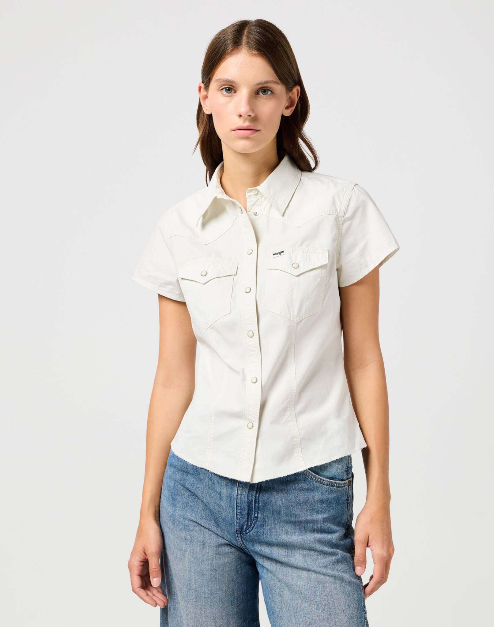 Shrunken Shirt in Vintage White Shirts Wrangler