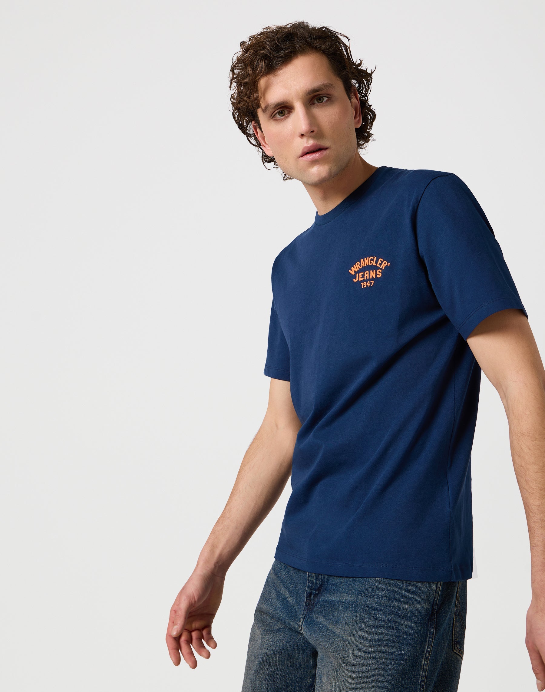 Small Logo Tee in Navy T-Shirts Wrangler