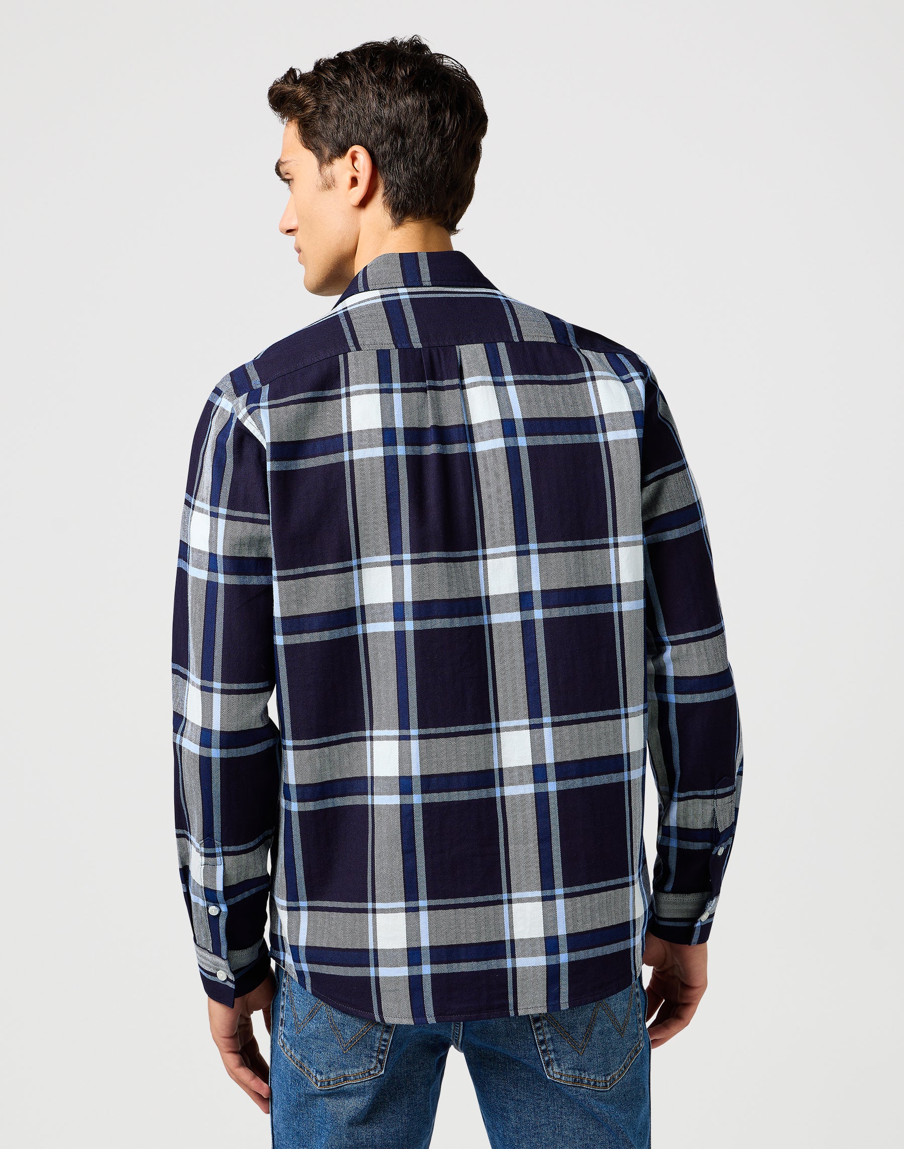 1 Pkt Shirt in Large Indigo Plaid Shirts Wrangler
