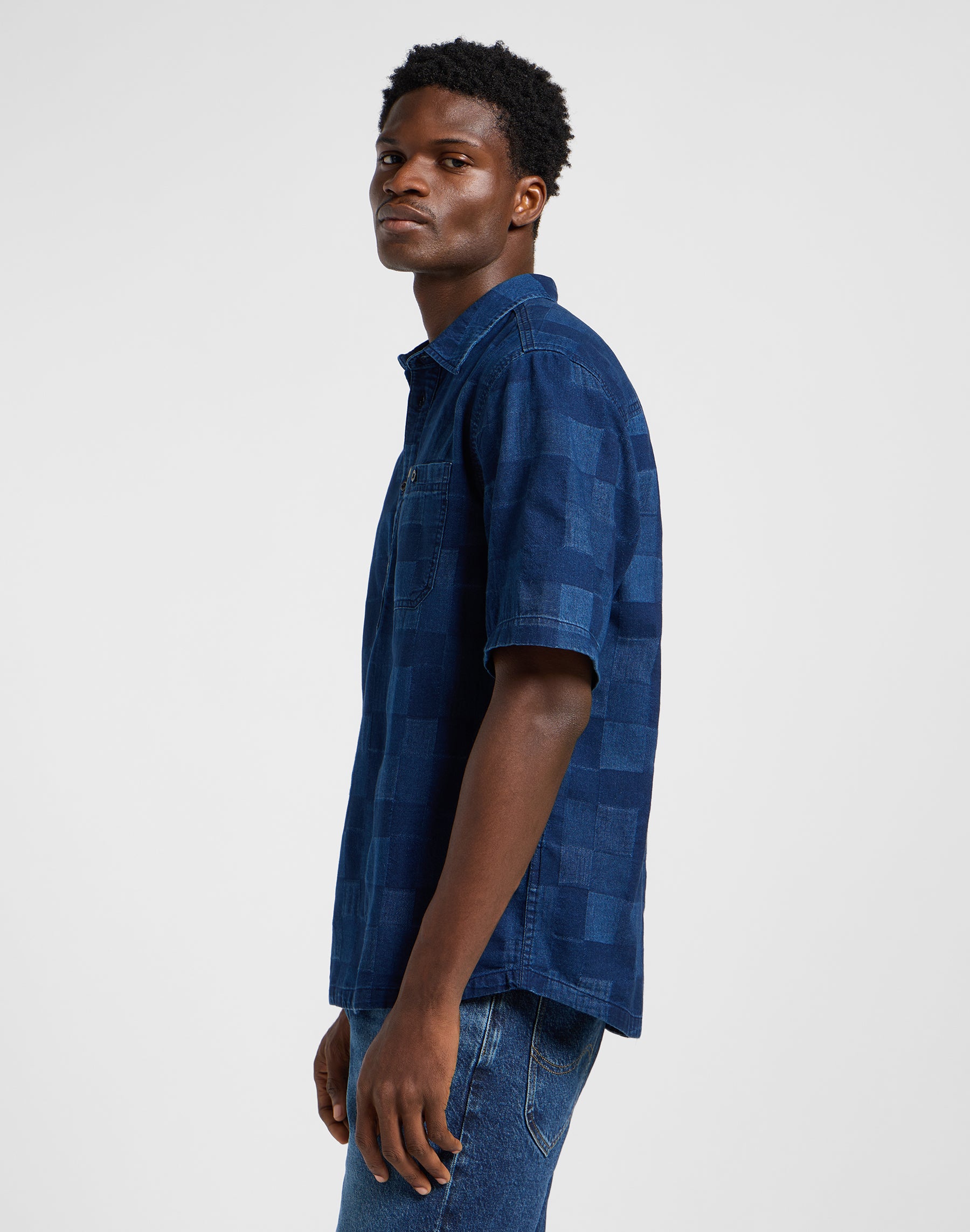 Popover Shirt Ss in Indigo Patchwork Dobby Shirts Lee