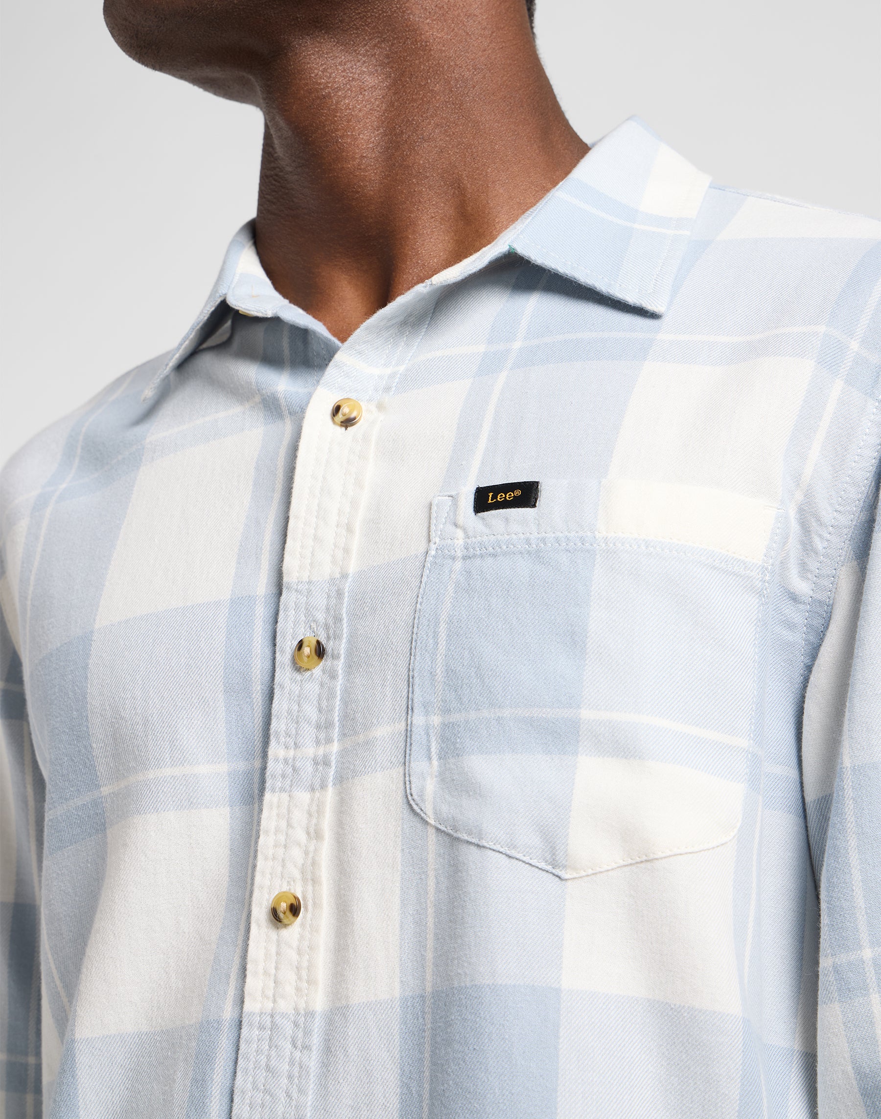 Mercantile Shirt in Ecru Concrete Shirts Lee