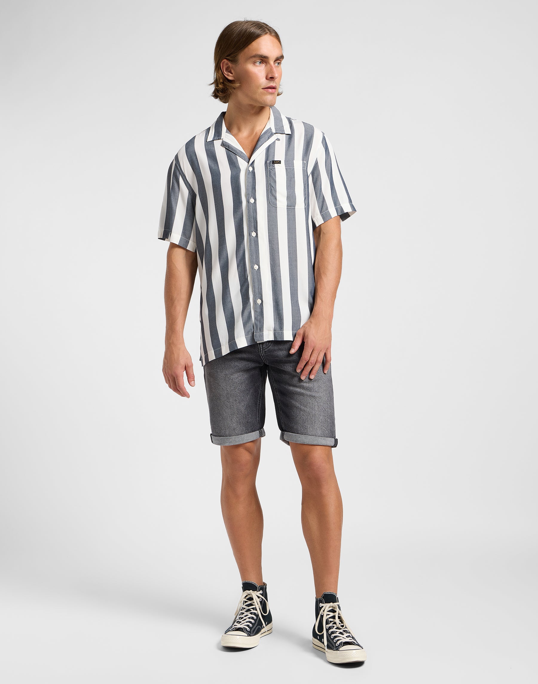Resort Shirt in Rivet Navy Shirts Lee