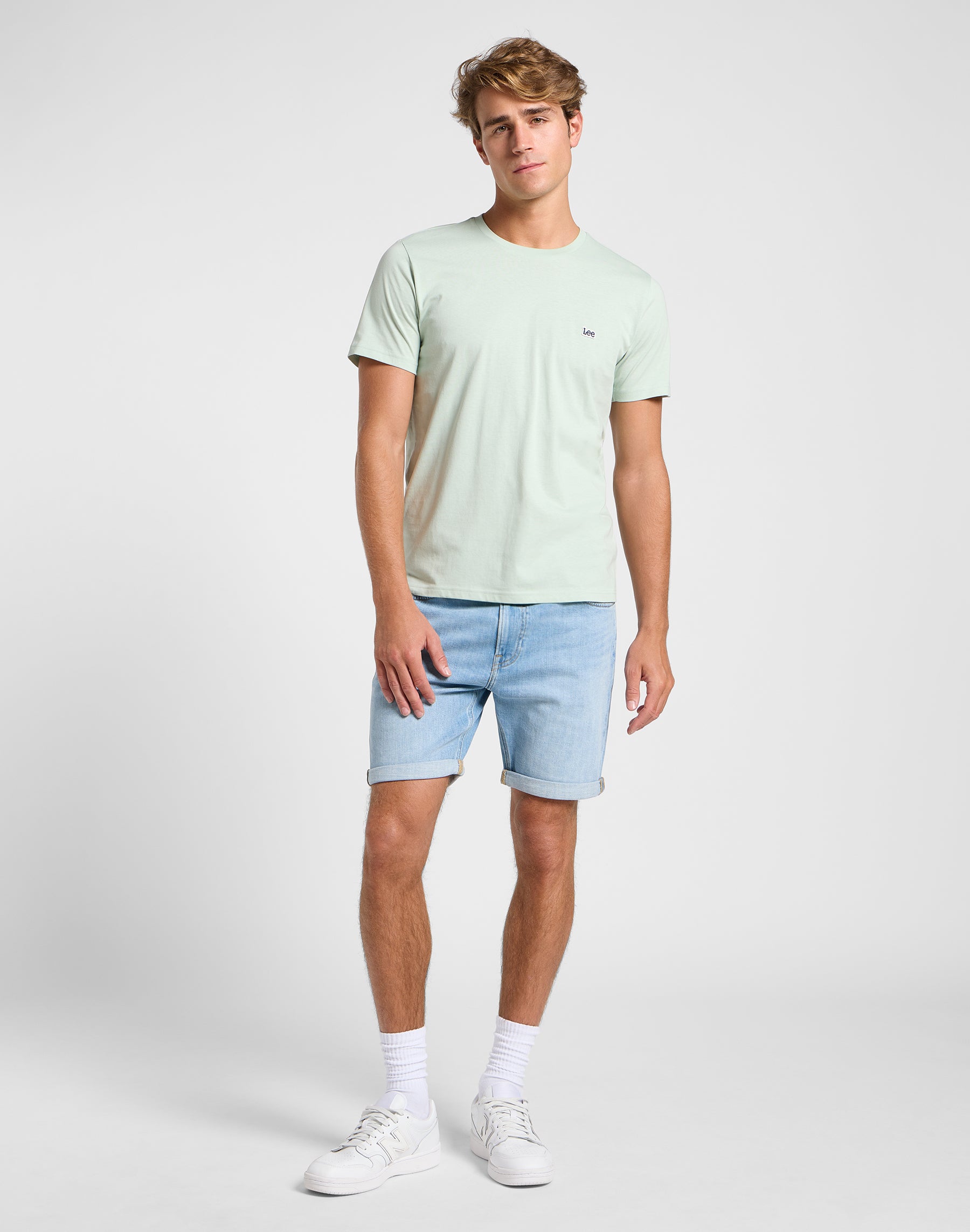 Ss Patch Logo Tee in Soft Sage T-Shirts Lee