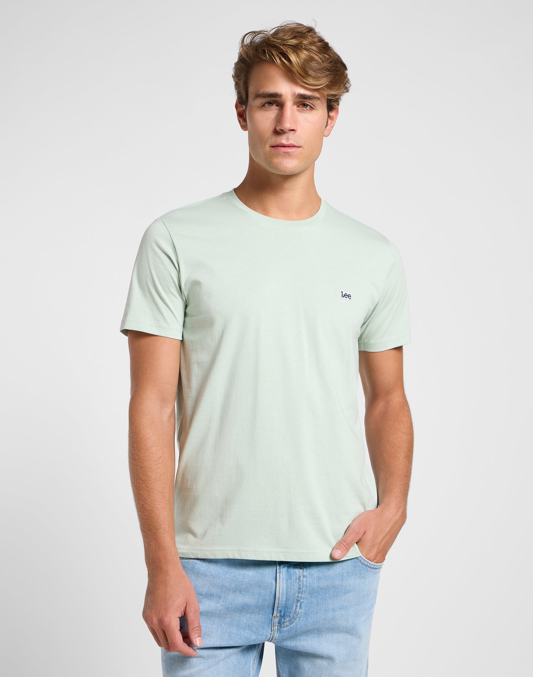 Ss Patch Logo Tee in Soft Sage T-Shirts Lee