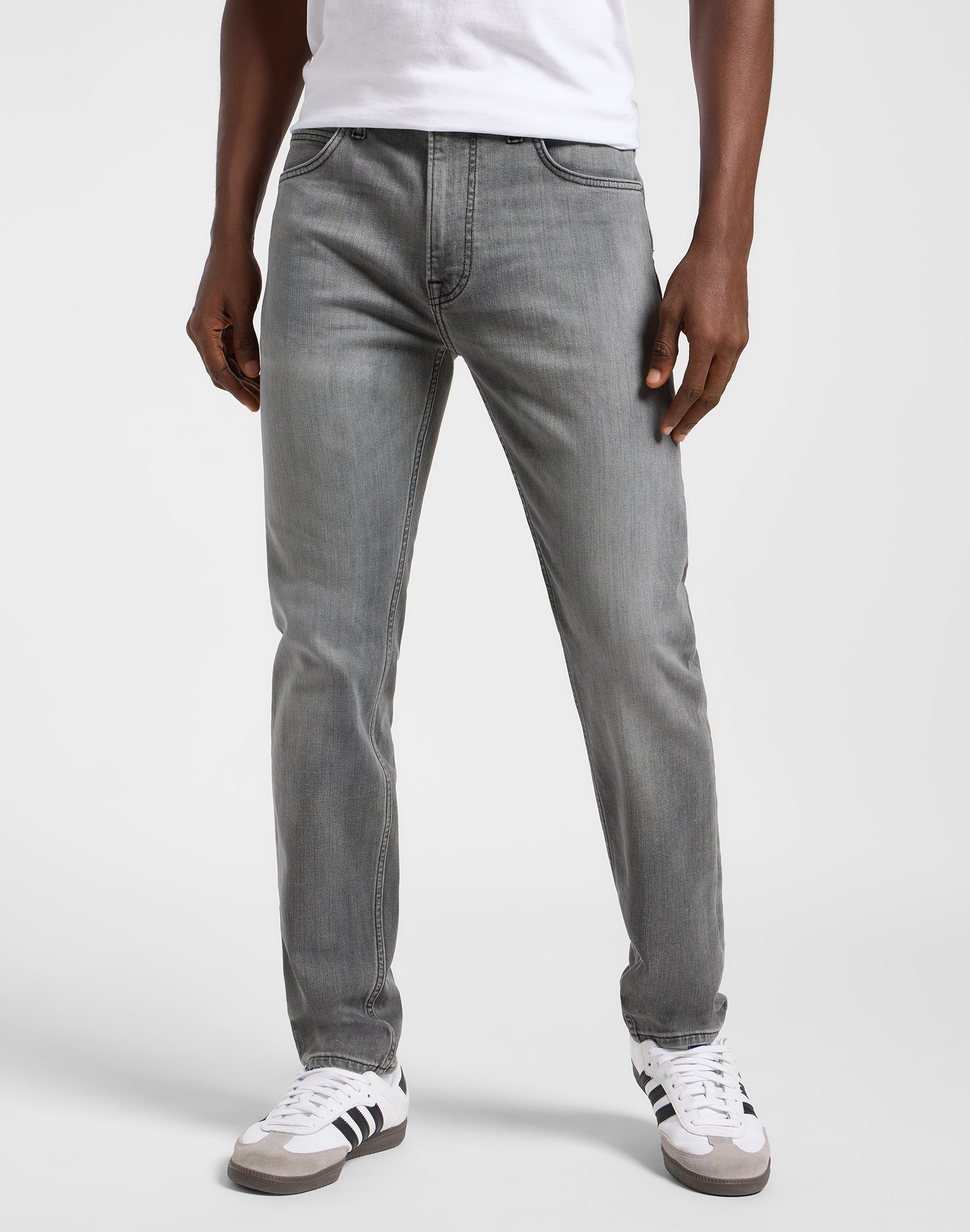 Rider in Felix Jeans Lee