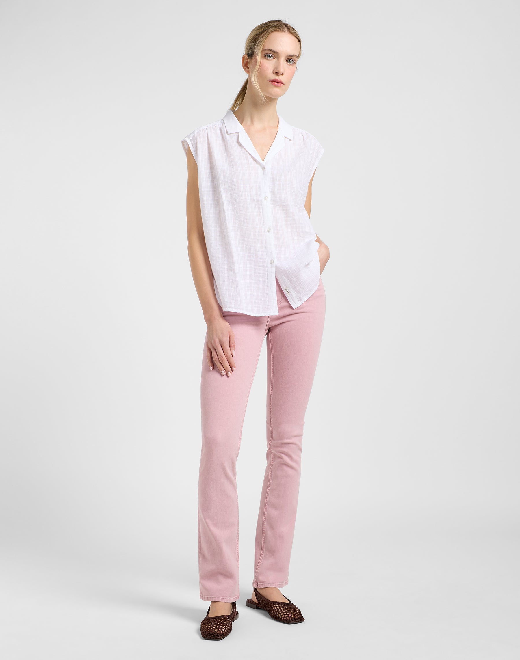 Cap Sleeve Shirt in Bright White Shirts Lee