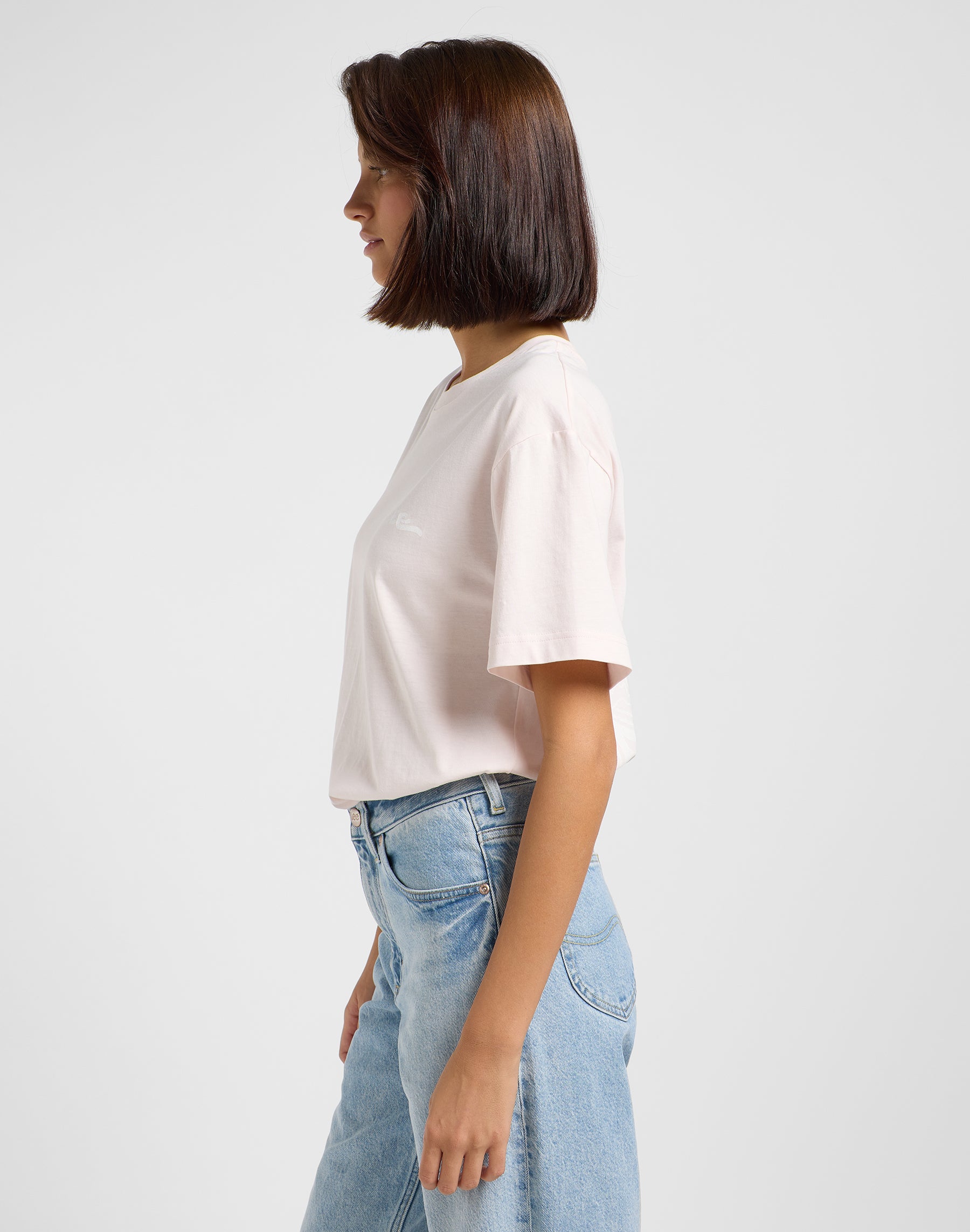 Graphic Tee in Frost Pink T-Shirts Lee