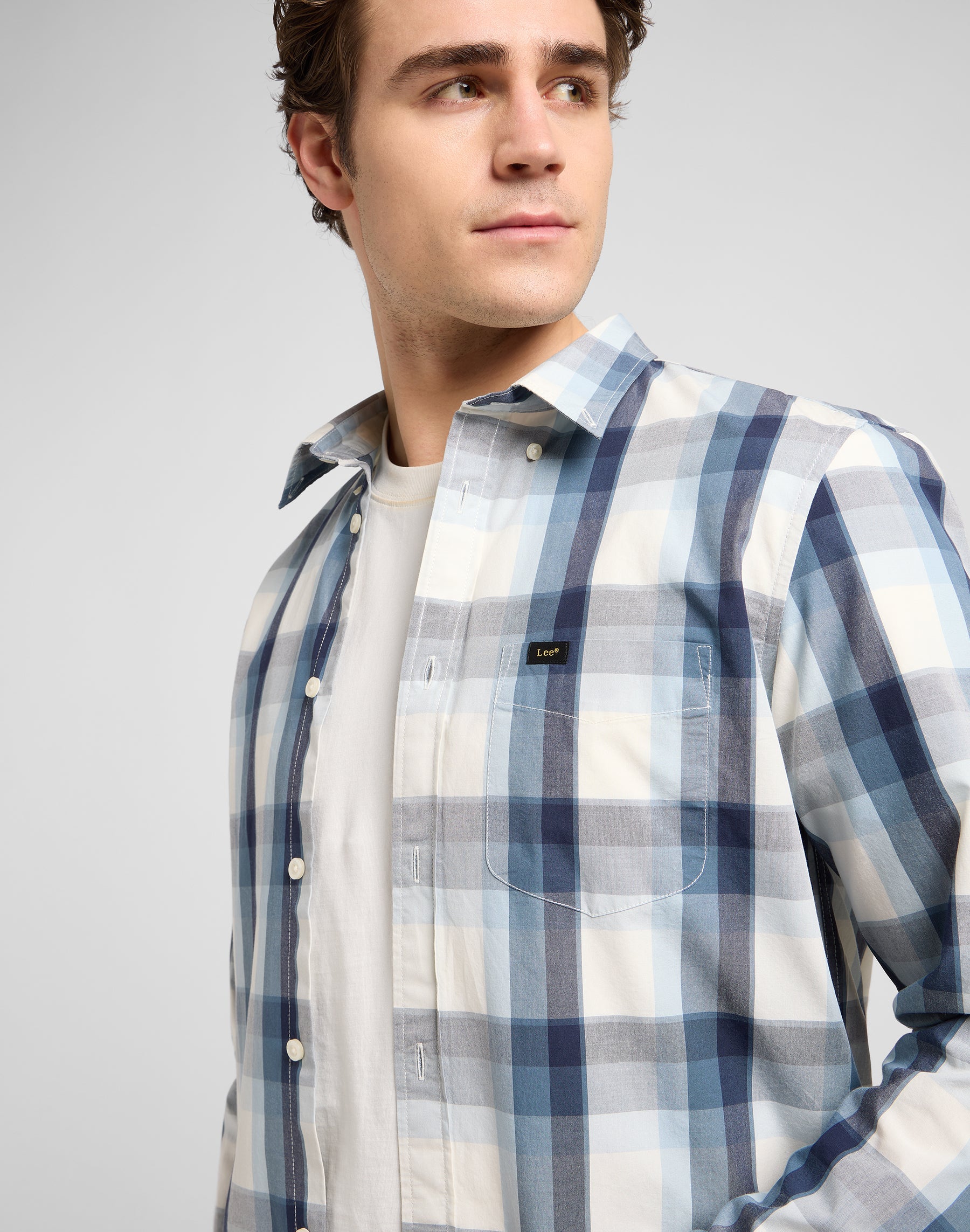 Lee Button Down in Vintage Blue Ombre Shirts Lee