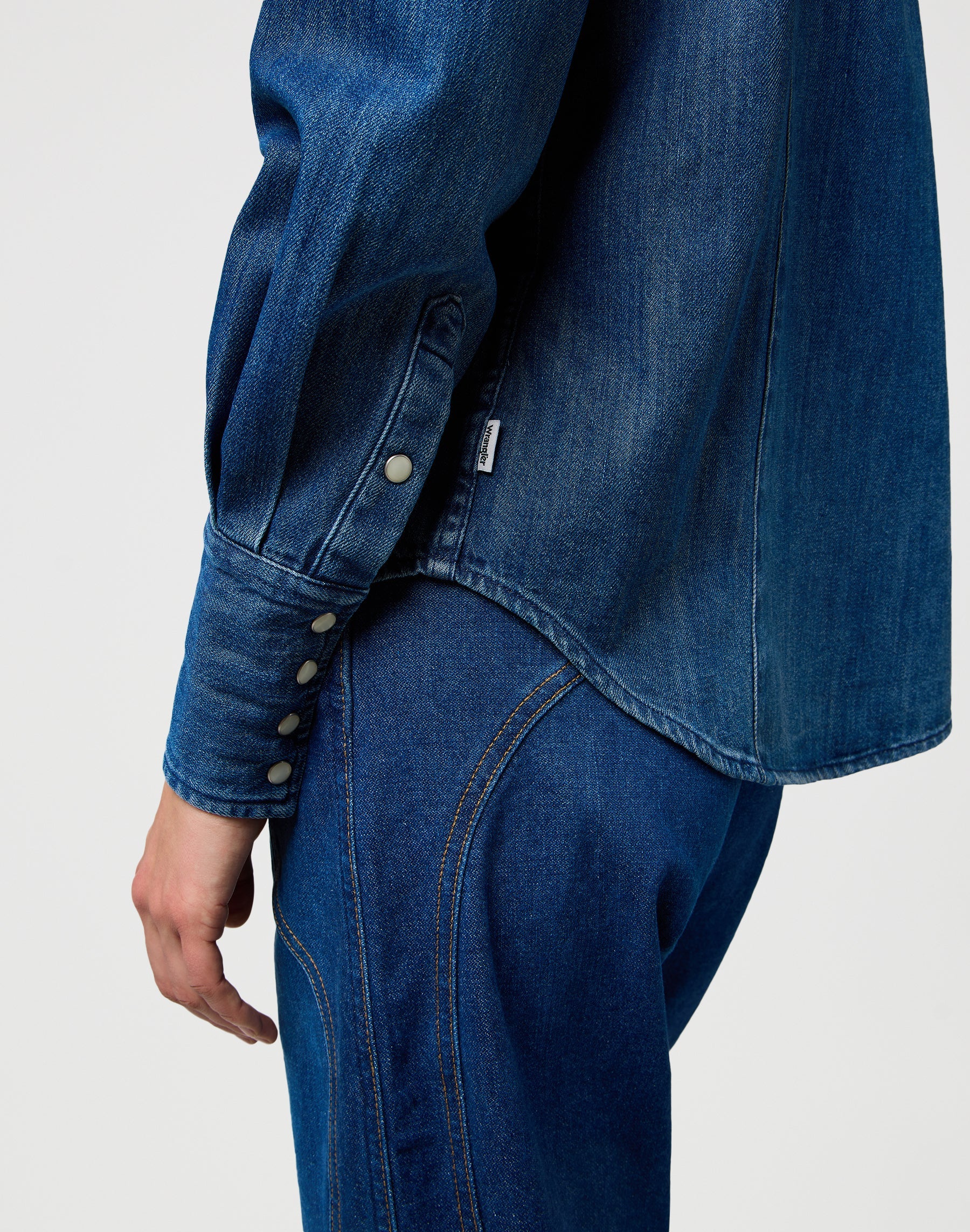 Yoke Denim Shirt in Sparkle Blue Shirts Wrangler
