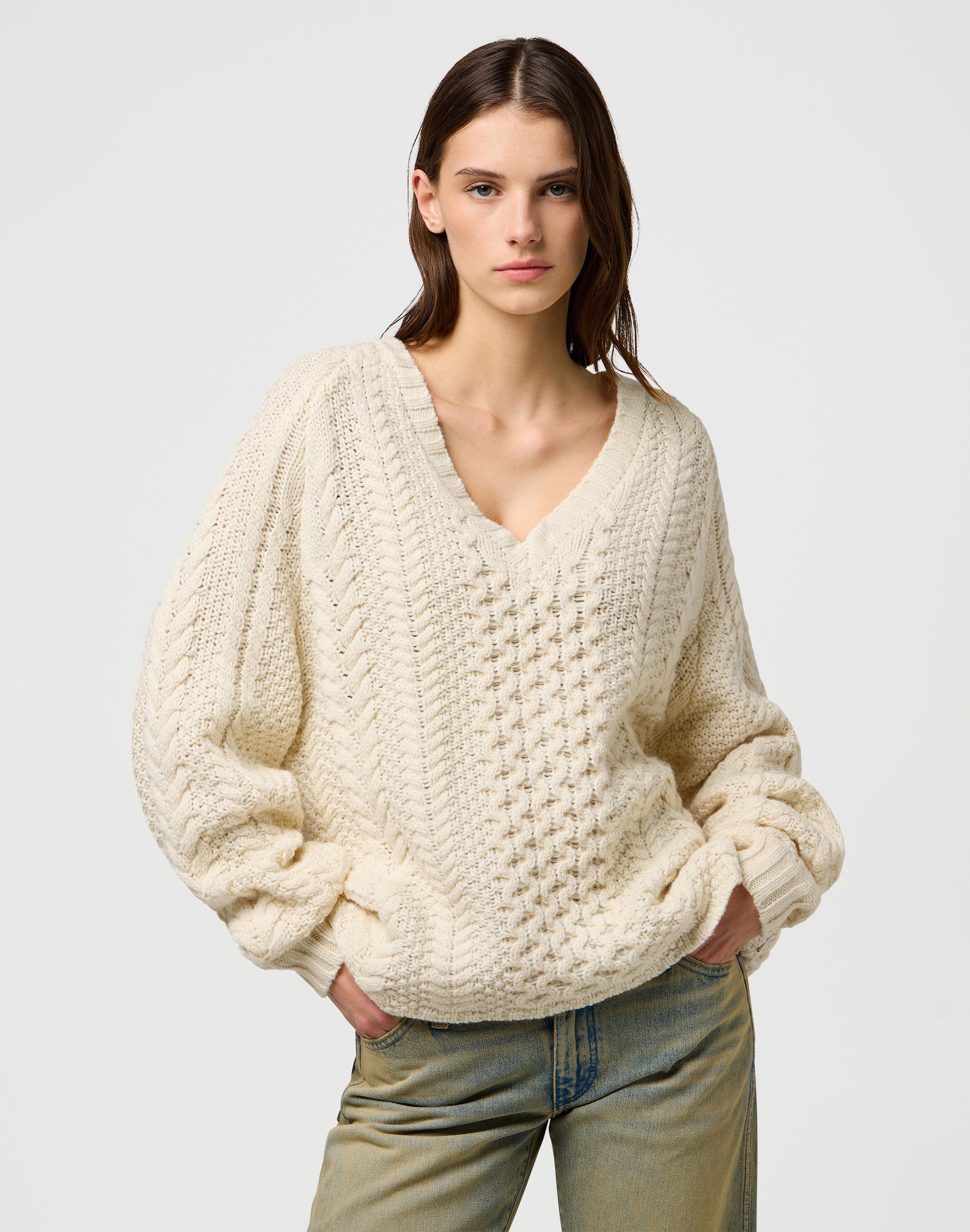 V Neck Cable Knit in Ivory Sweater Wrangler