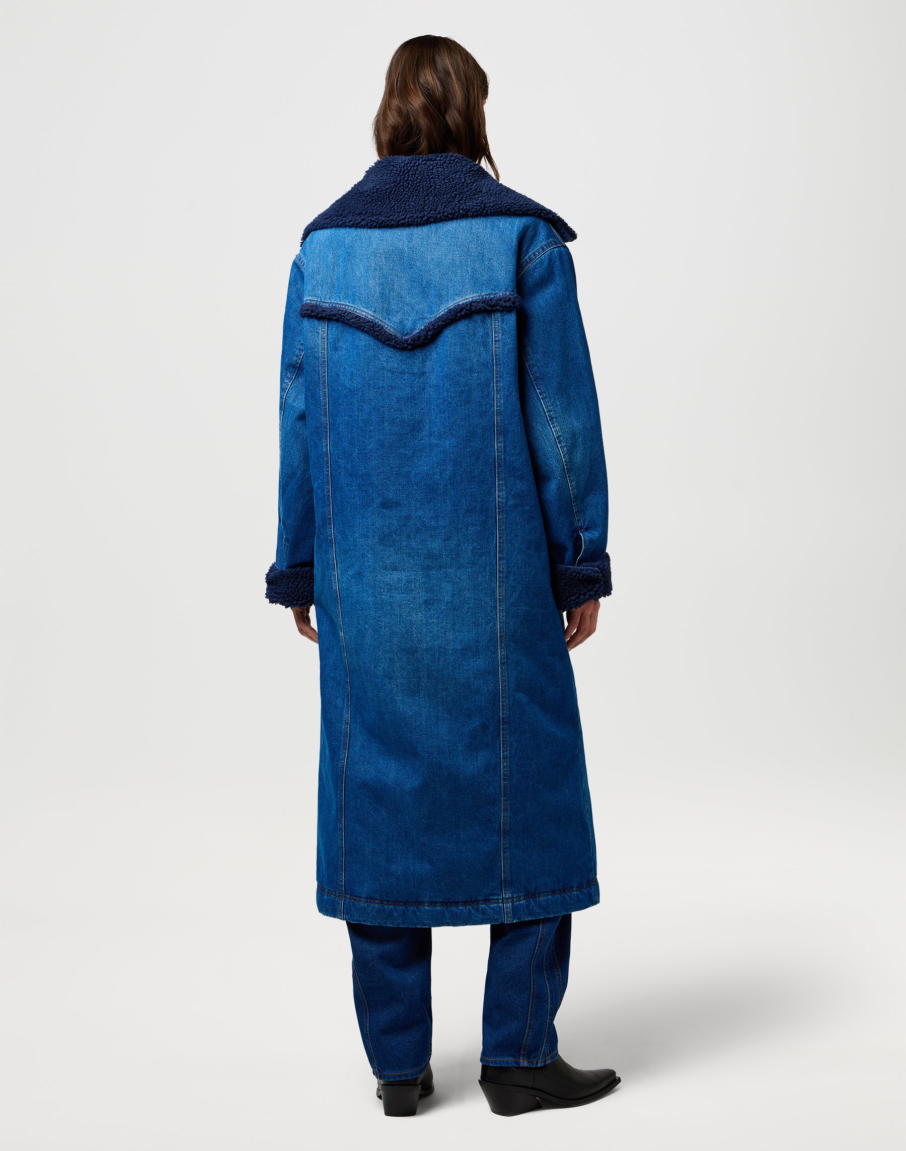 Wrange Coat in Sparkle Blue Jackets Wrangler