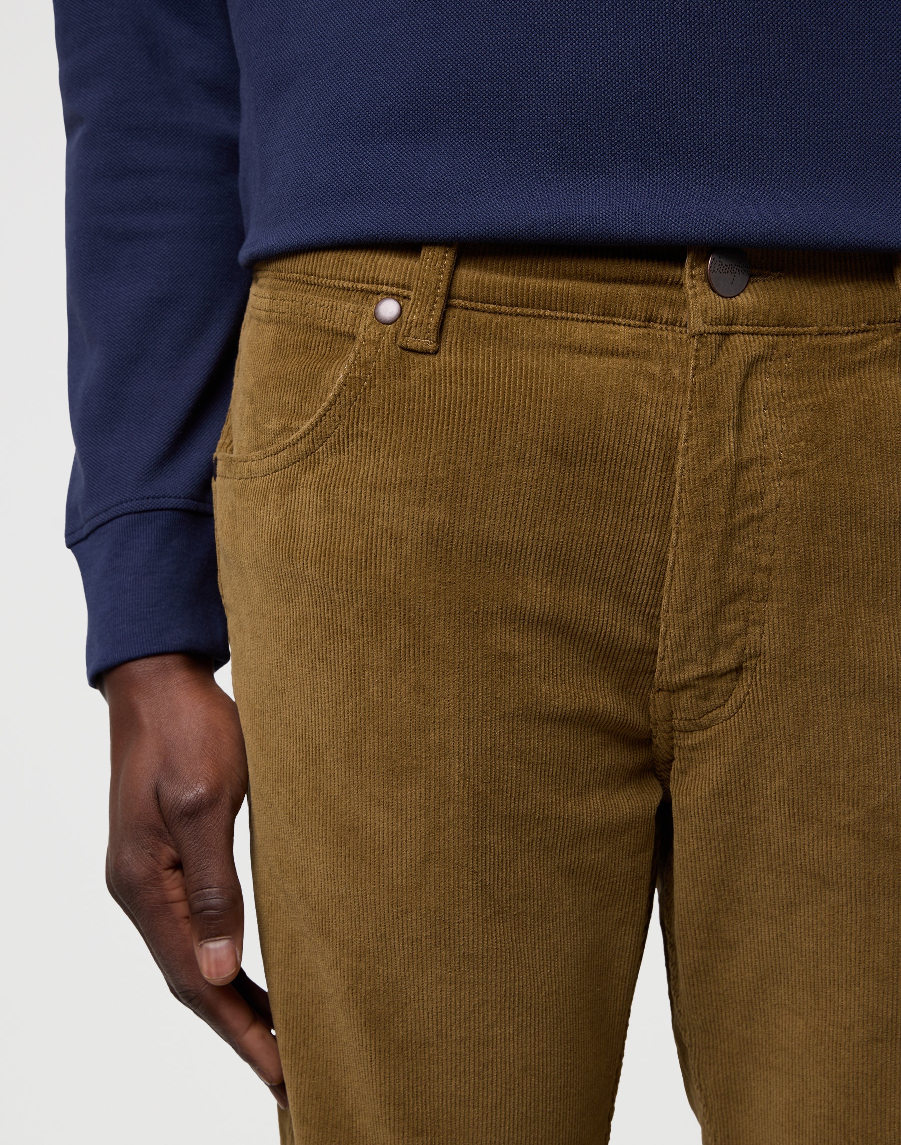 Greensboro in Kangaroo pants Wrangler