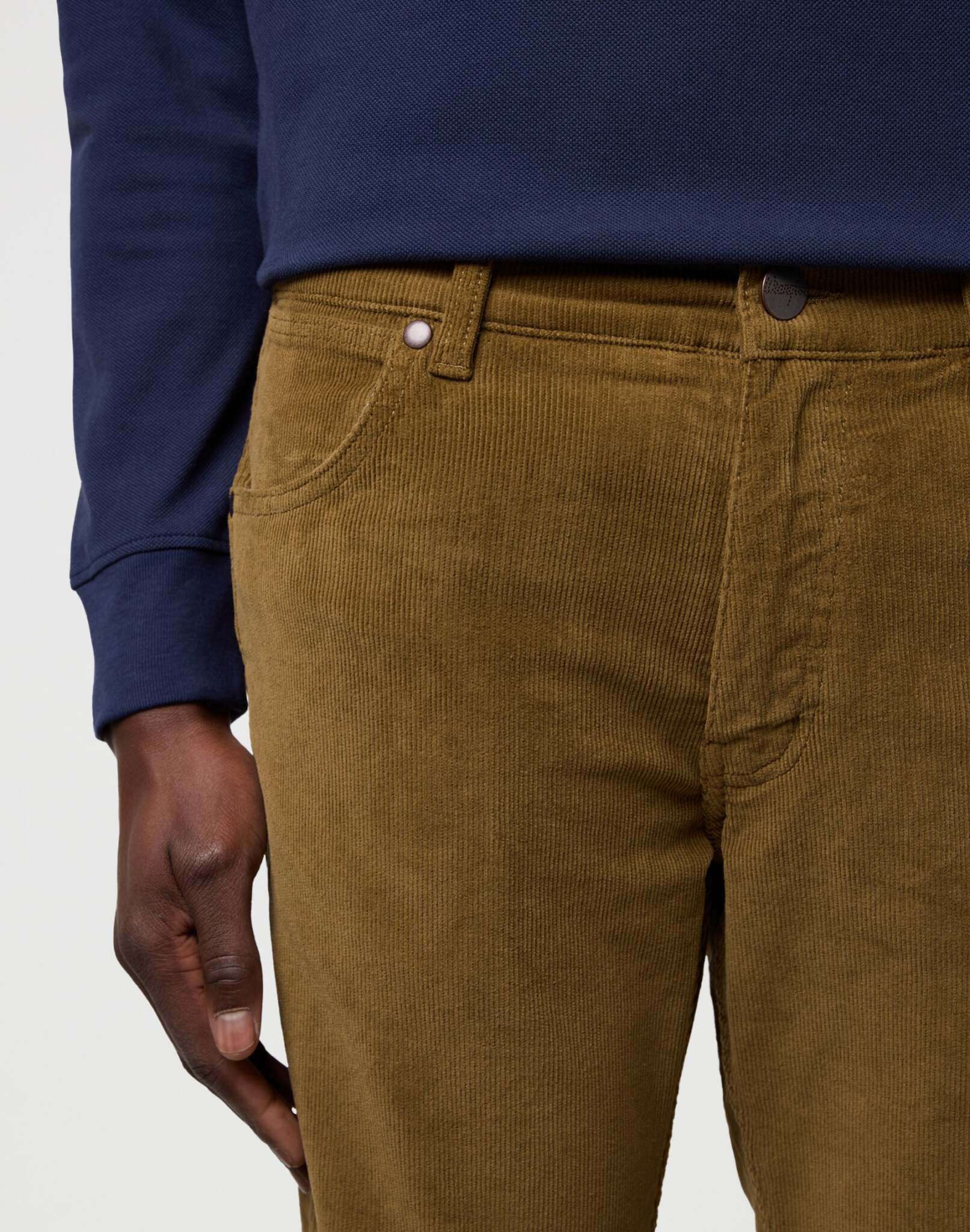 Greensboro in Kangaroo pants Wrangler