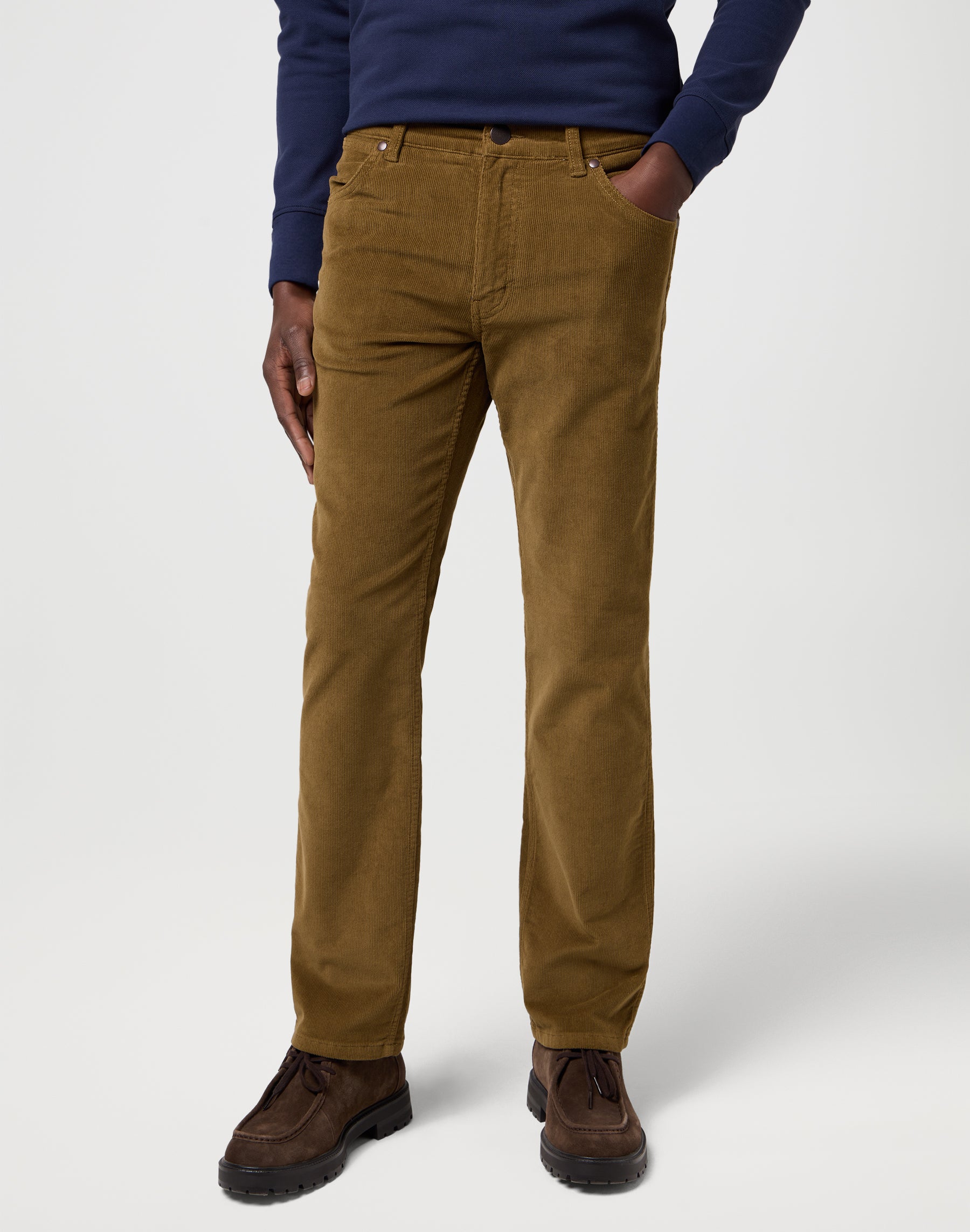 Greensboro in Kangaroo pants Wrangler