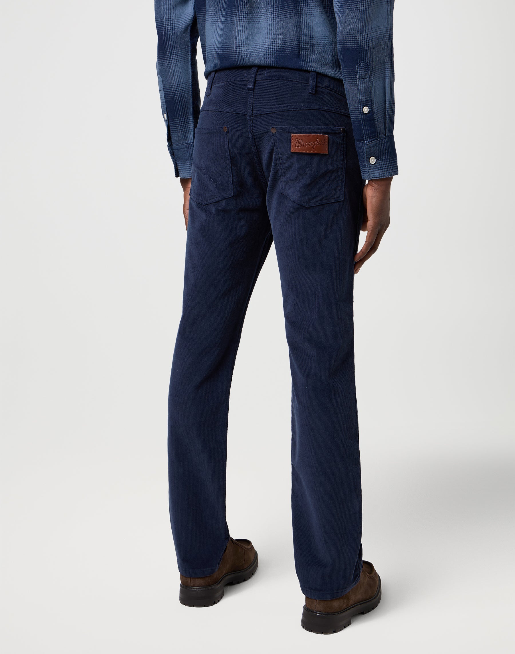 Greensboro in Mood Indigo Wrangler pants