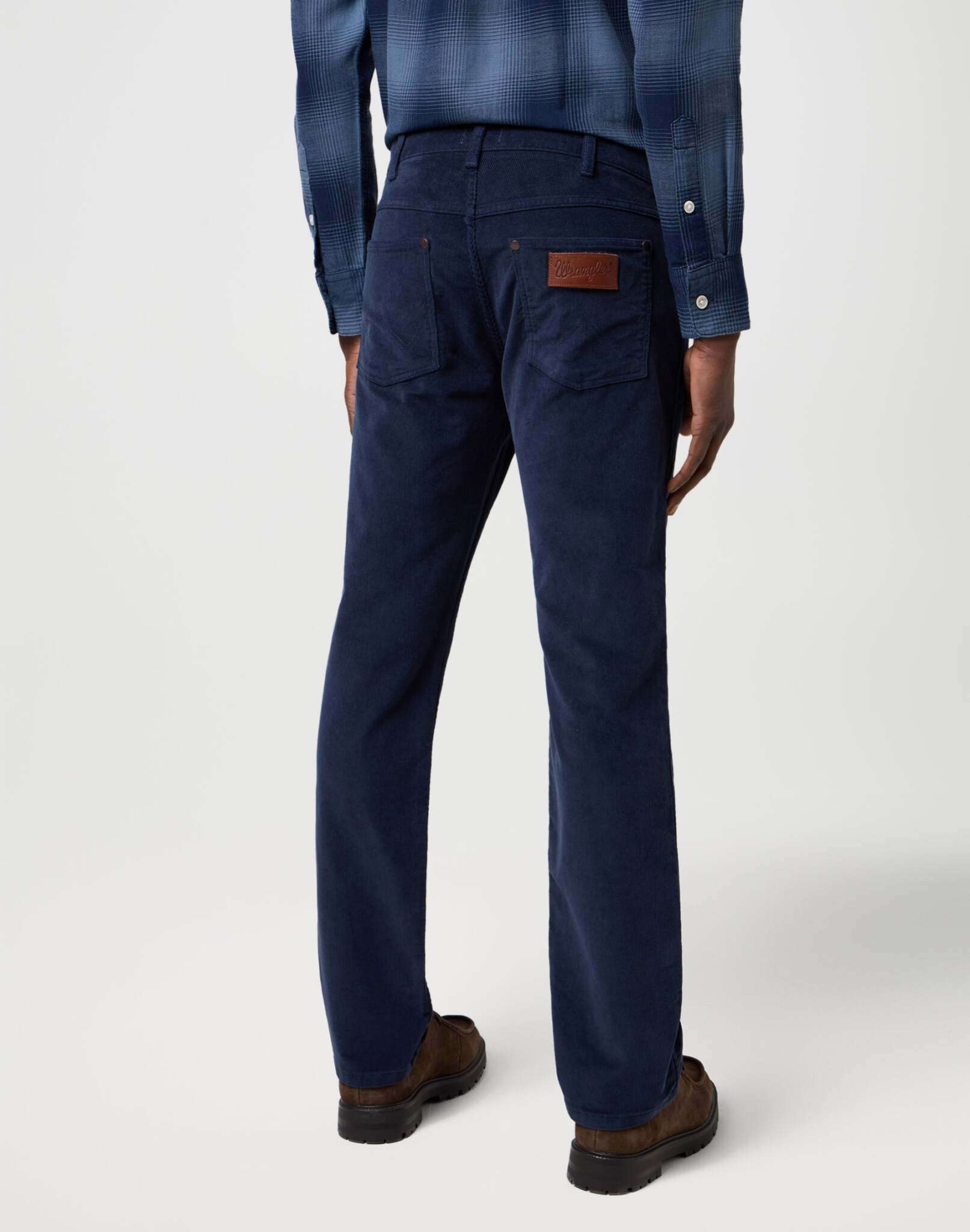Greensboro in Mood Indigo Wrangler pants