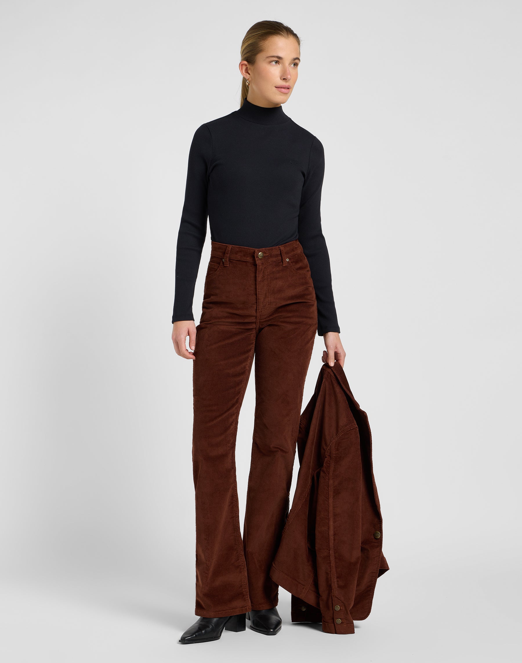Mock Neck in Black T-Shirts Lee