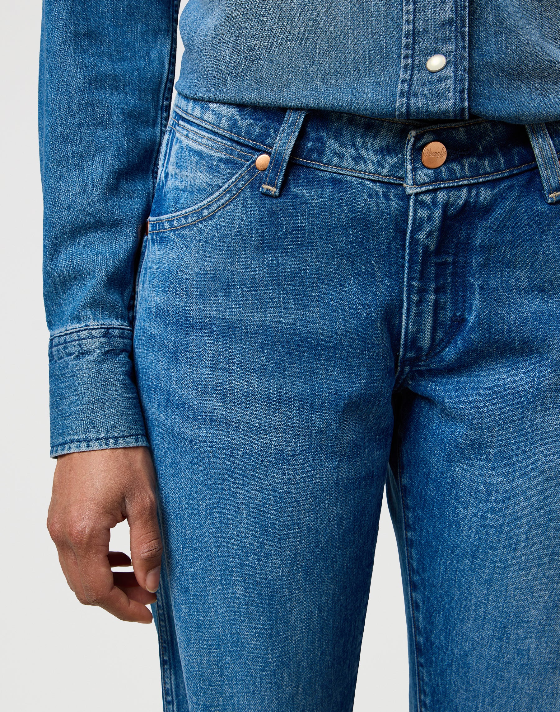Low Rise Cowboy Jean in Lasso Lagoon Jeans Wrangler