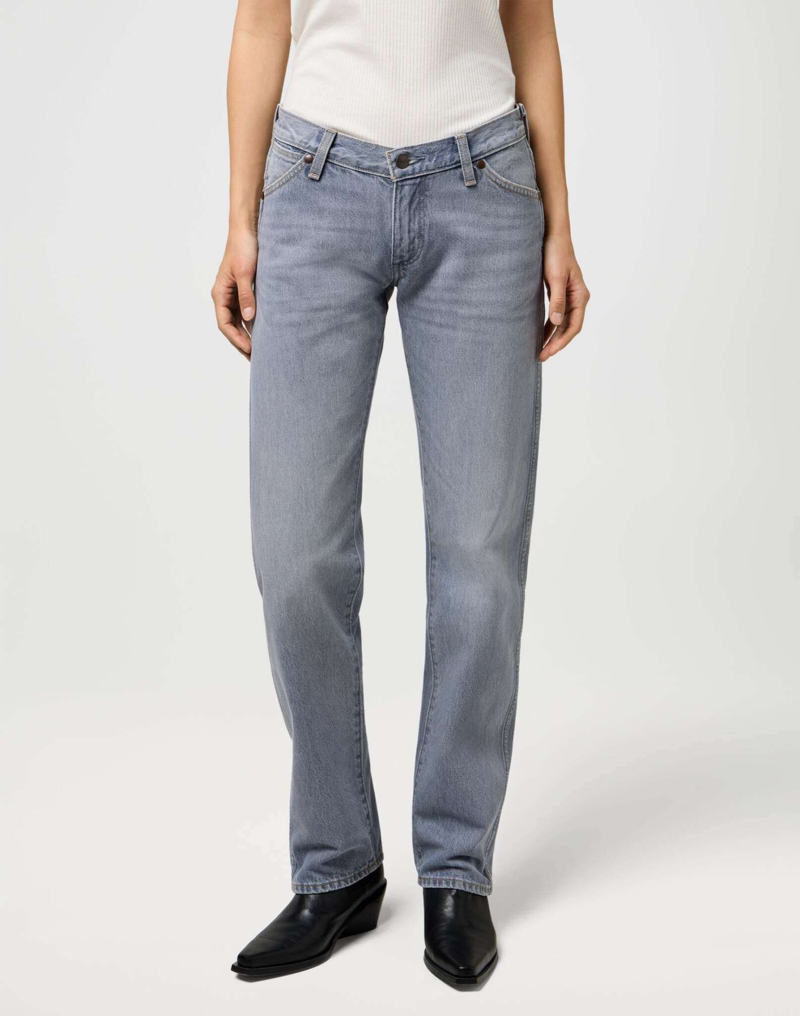 Low Rise Cowboy Jean in Haute Haze Jeans Wrangler