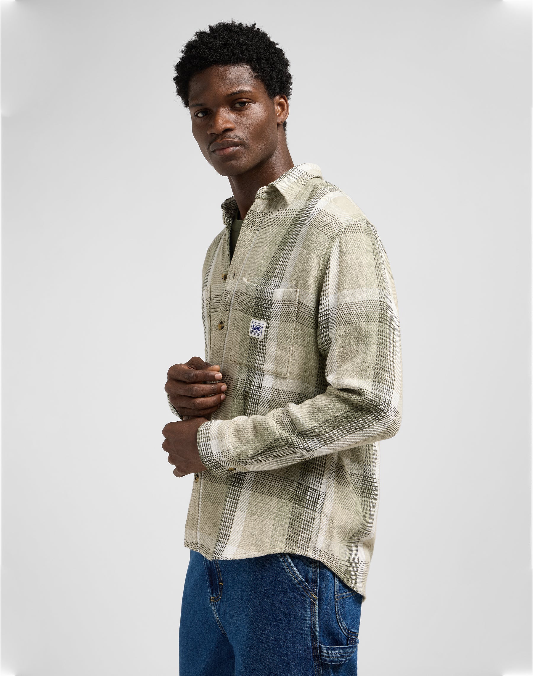 Workwear Shirt 2.0 in Oak Moss Plaid Shirts Lee
