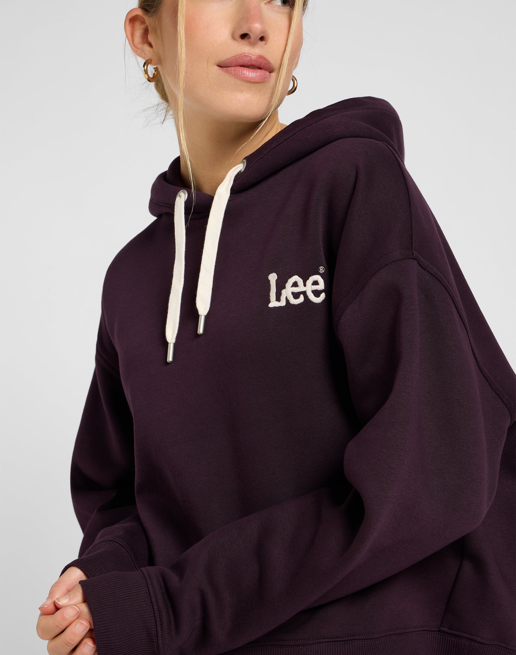 Essential Hoodie in Deep Wine Hoodie Lee