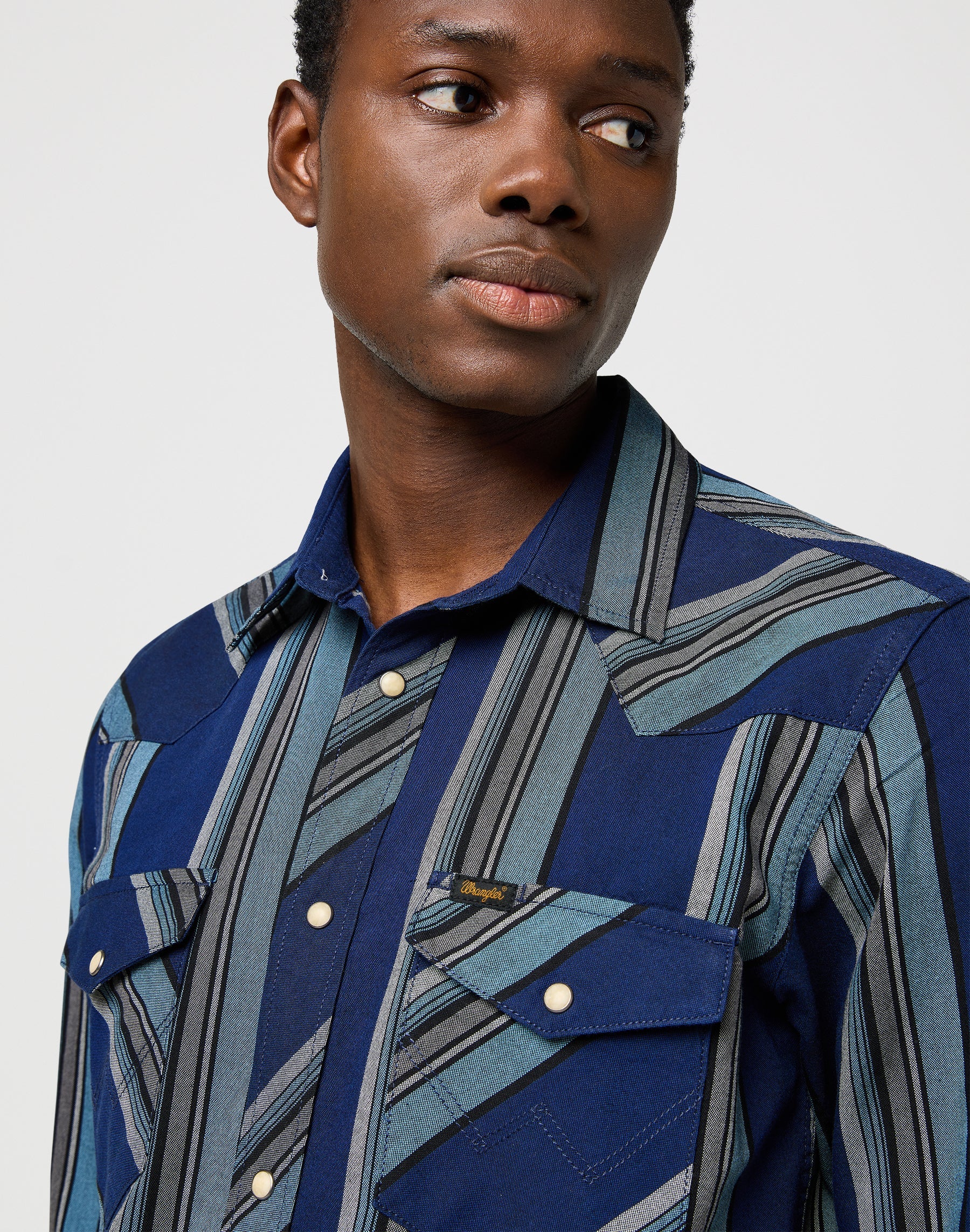 Western Indigo Shirt in Vintage Blue Shirts Wrangler