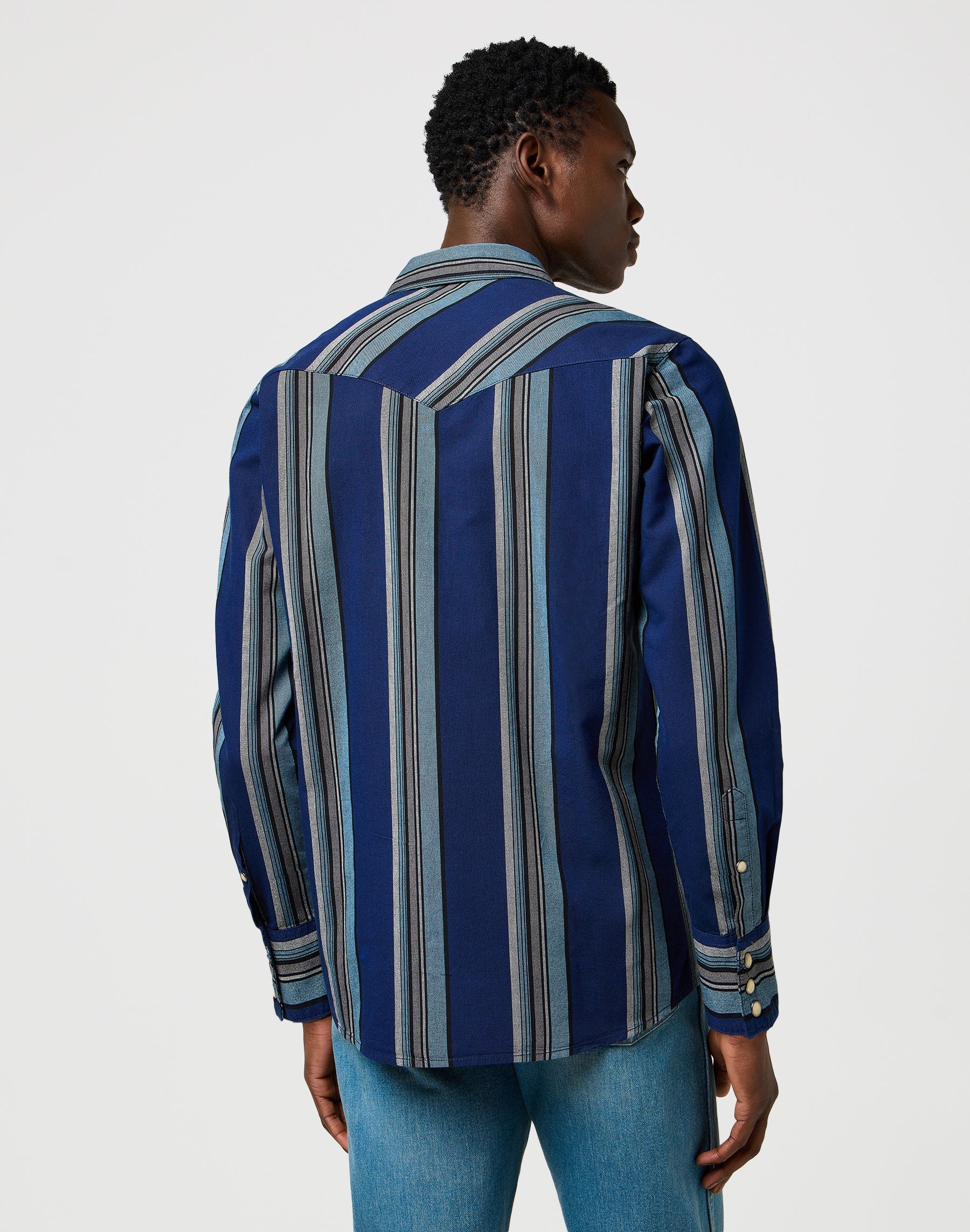 Western Indigo Shirt in Vintage Blue Shirts Wrangler