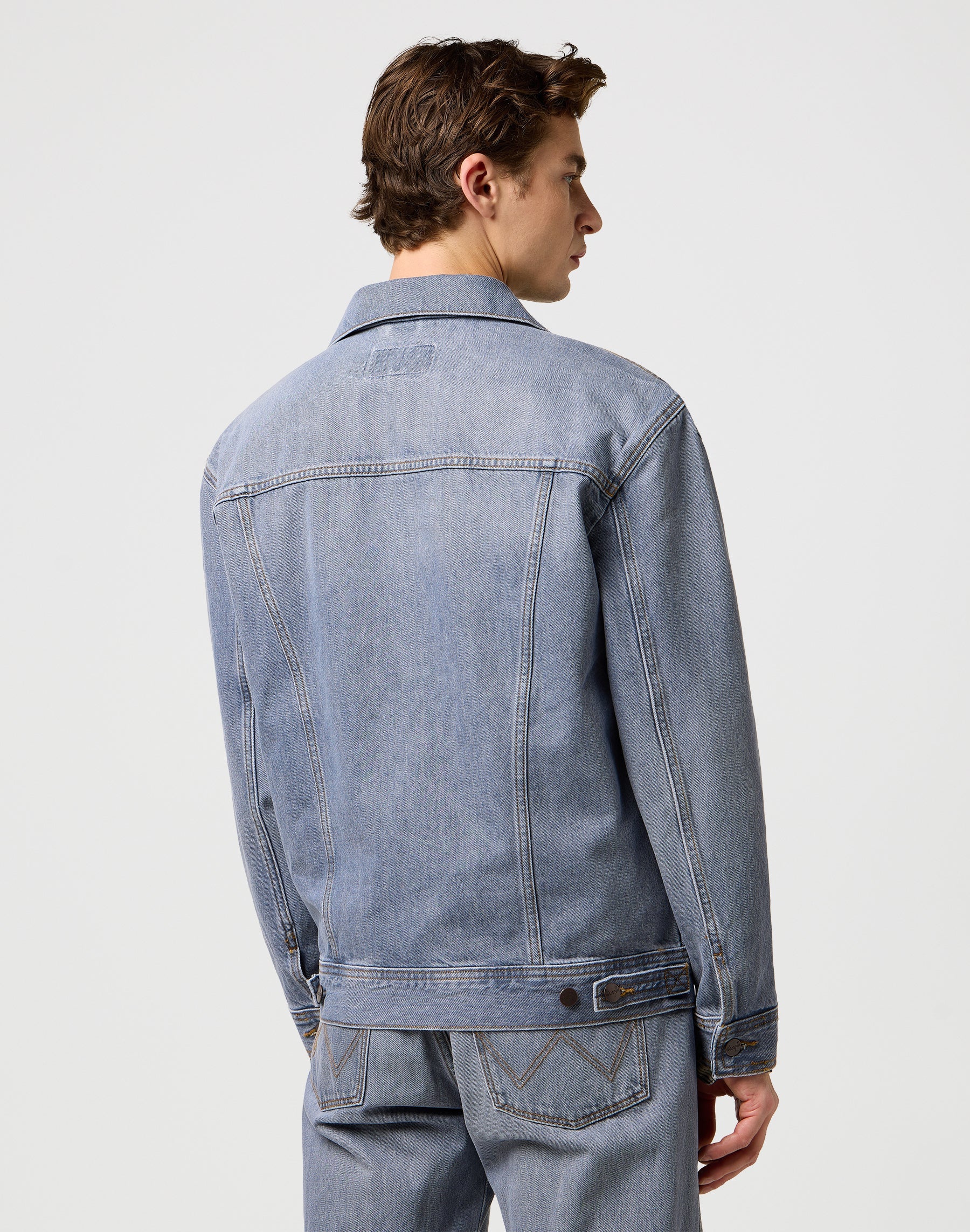 Anti Fit Jacket in Light Ice Jackets Wrangler