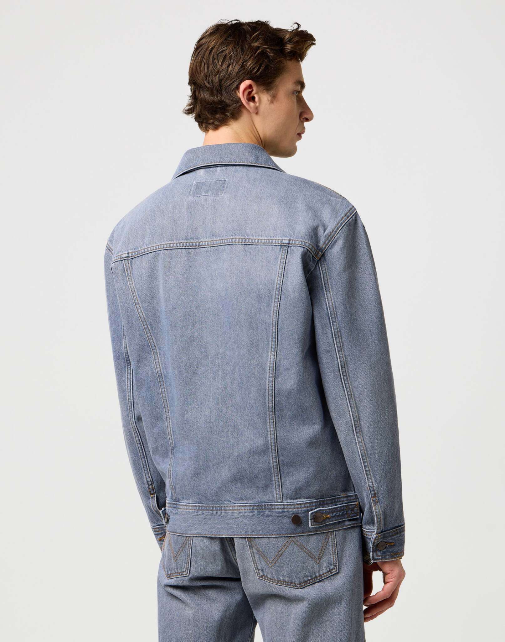 Anti Fit Jacket in Light Ice Jackets Wrangler