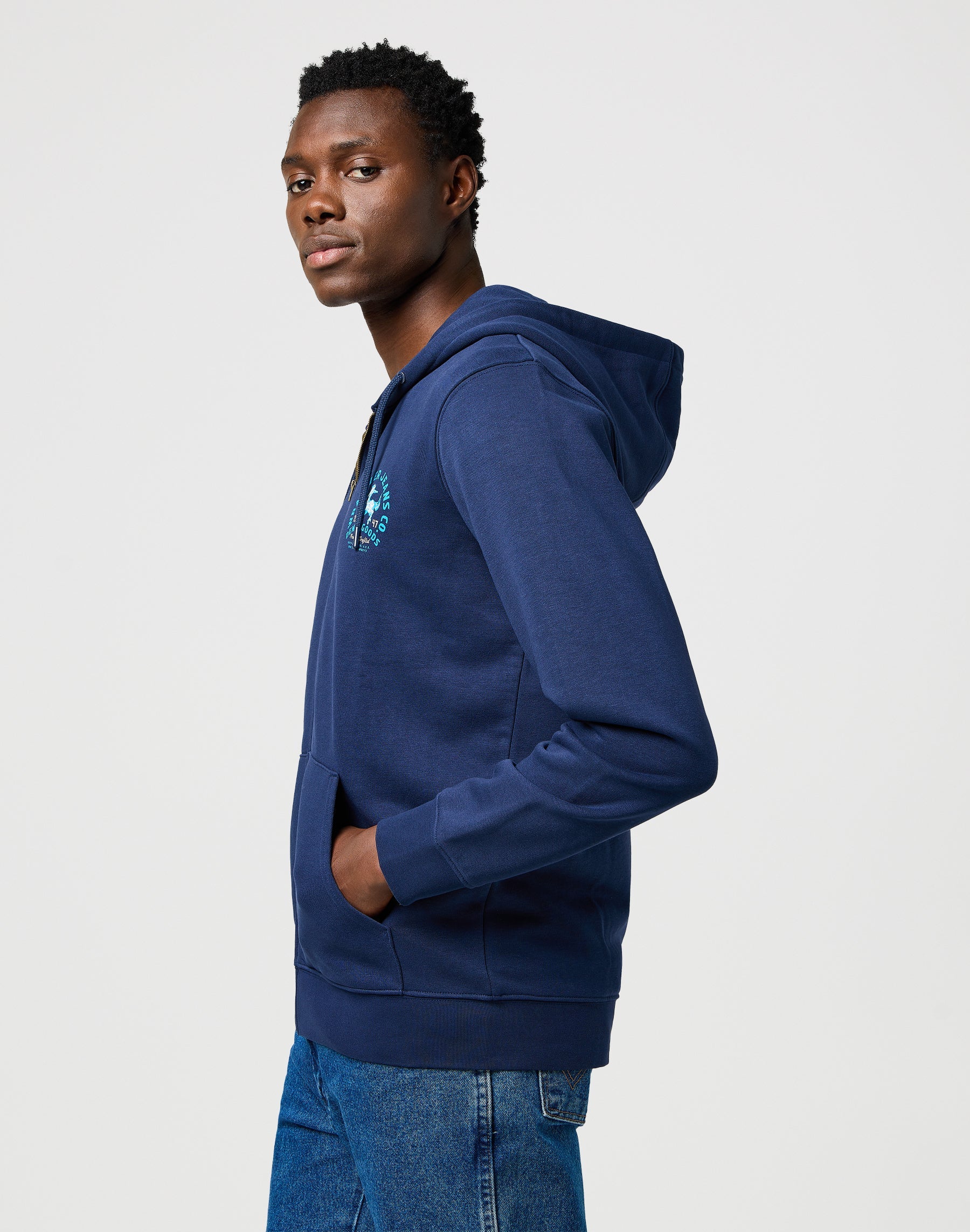 Graphic Zip Hoodie in Navy Sweat Jackets Wrangler