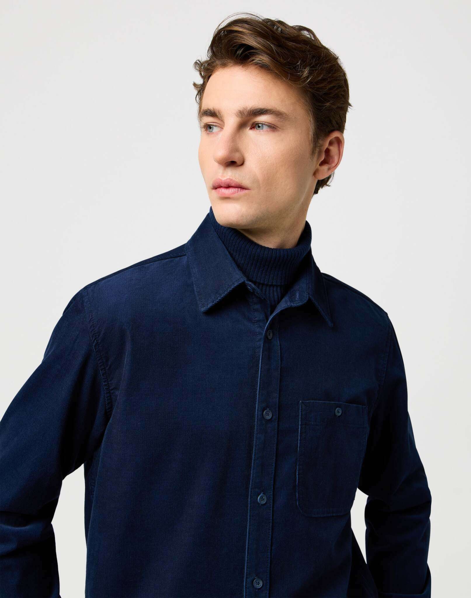 1 Pkt Corduroy Shirt in Navy Shirts Wrangler