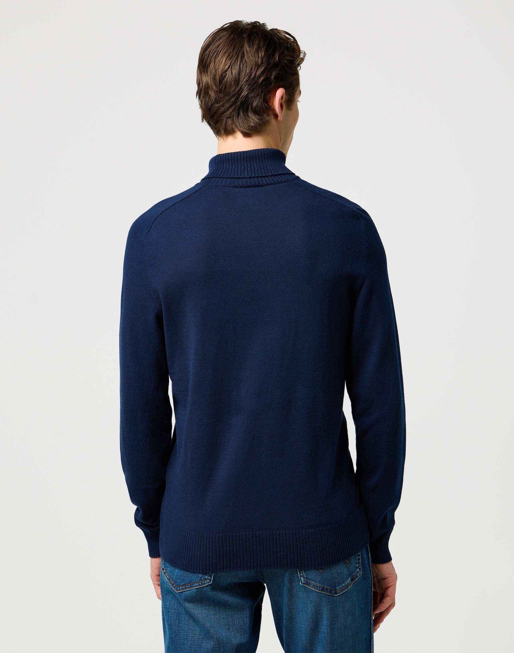 Turtleneck in Navy Sweater Wrangler