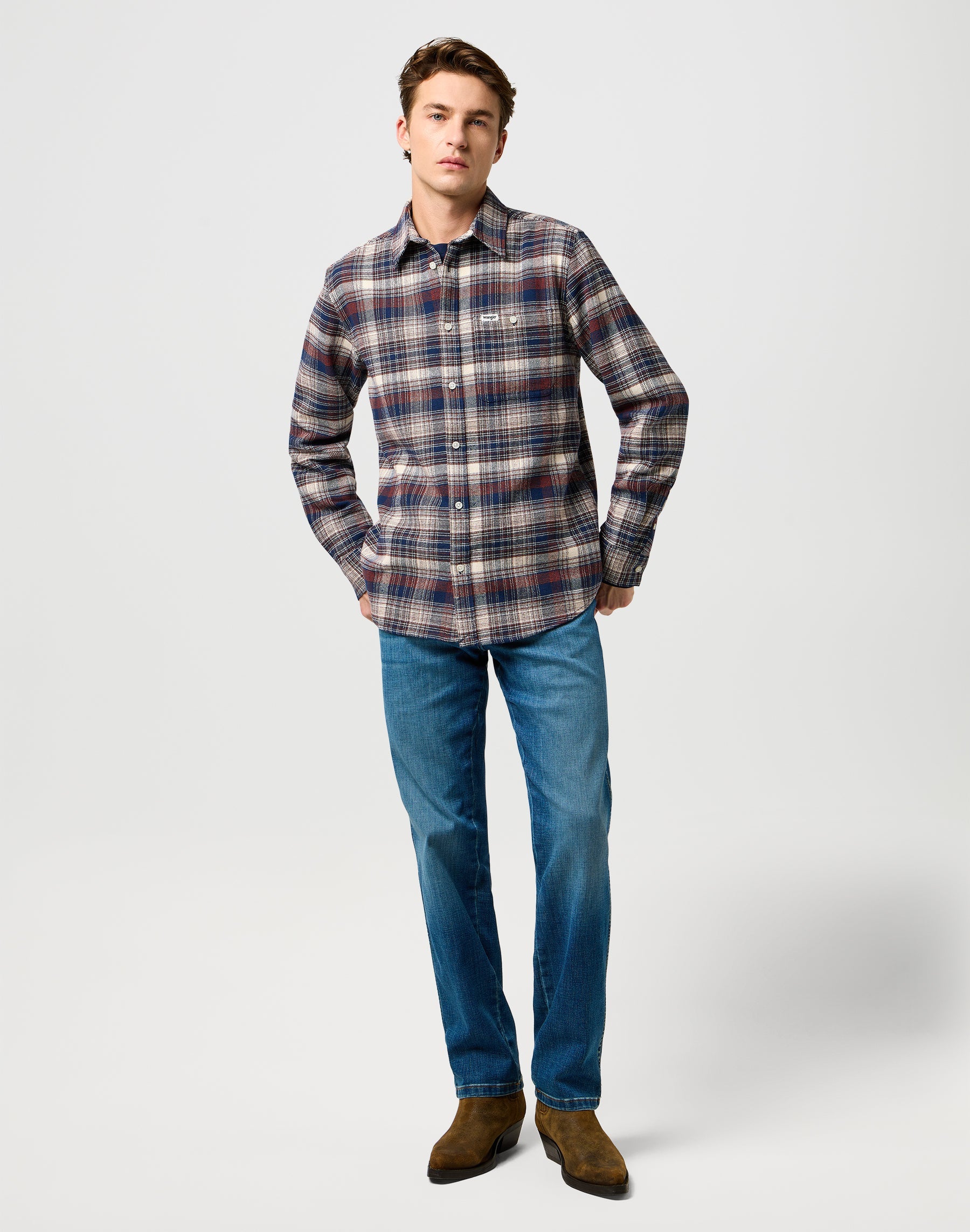 Brushed 1 Pkt Shirt in Navy Birch Shirts Wrangler
