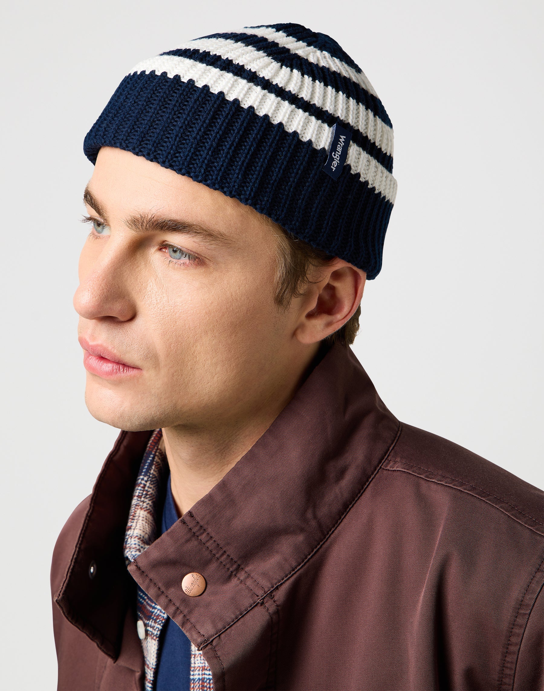 Striped Beanie in Dark Navy Caps Wrangler
