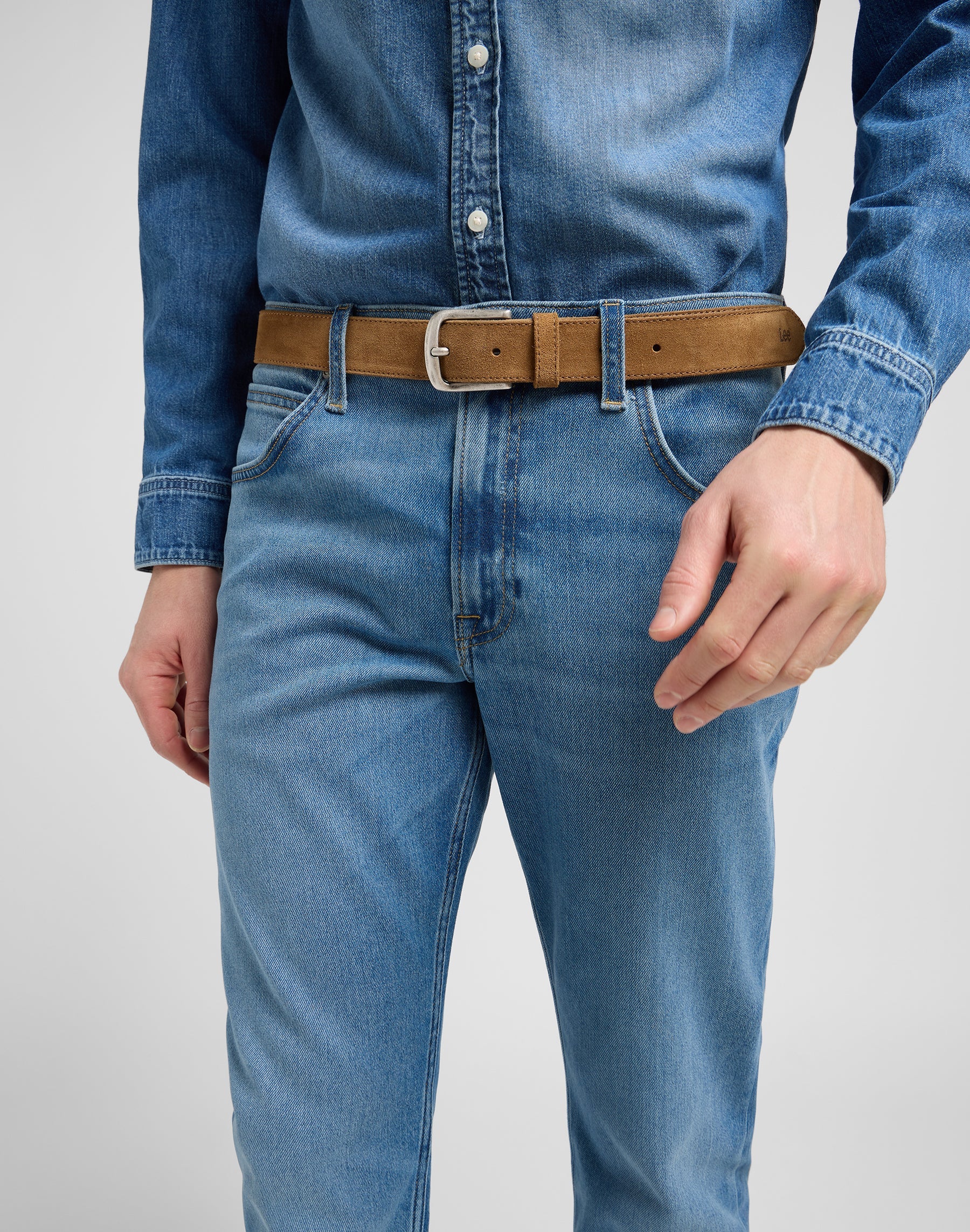 Suede Belt in Khaki Belt Lee